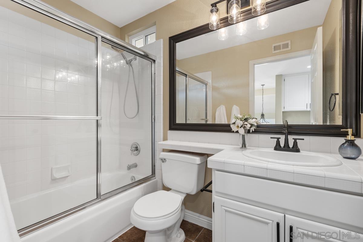 Detail Gallery Image 36 of 37 For 8893  Adobe Bluffs Dr, San Diego,  CA 92129 - 5 Beds | 3/1 Baths