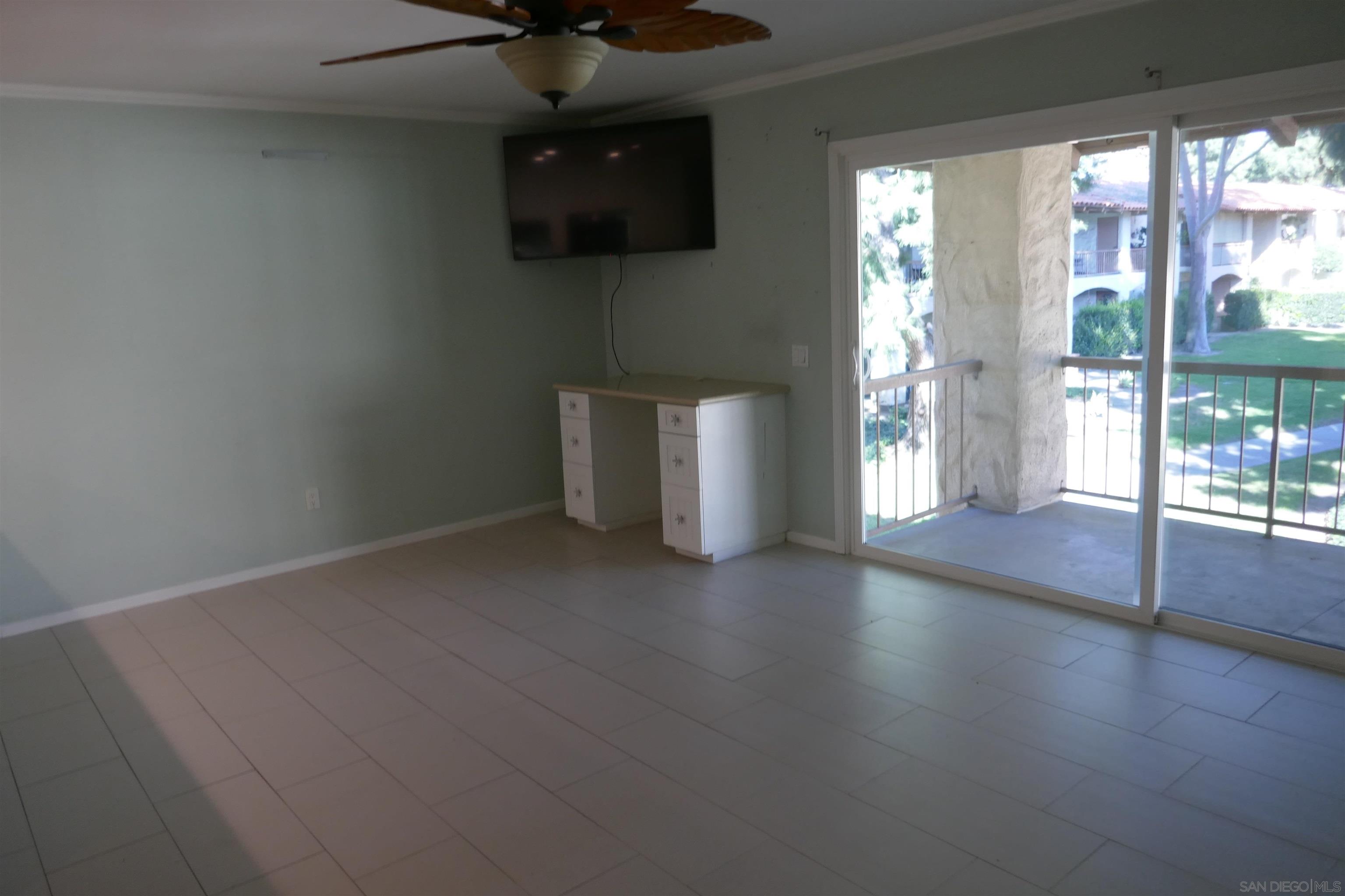 Detail Gallery Image 7 of 14 For 5989  Rancho Mission  201, San Diego,  CA 92108 - 1 Beds | 1 Baths