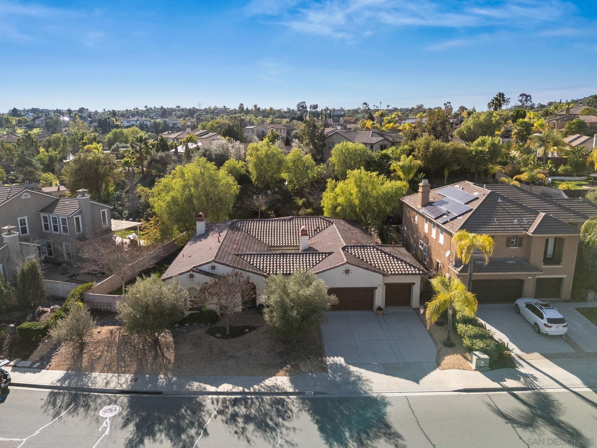 Detail Gallery Image 2 of 44 For 756  Agua Vista Dr., Chula Vista,  CA 91914 - 4 Beds | 3 Baths