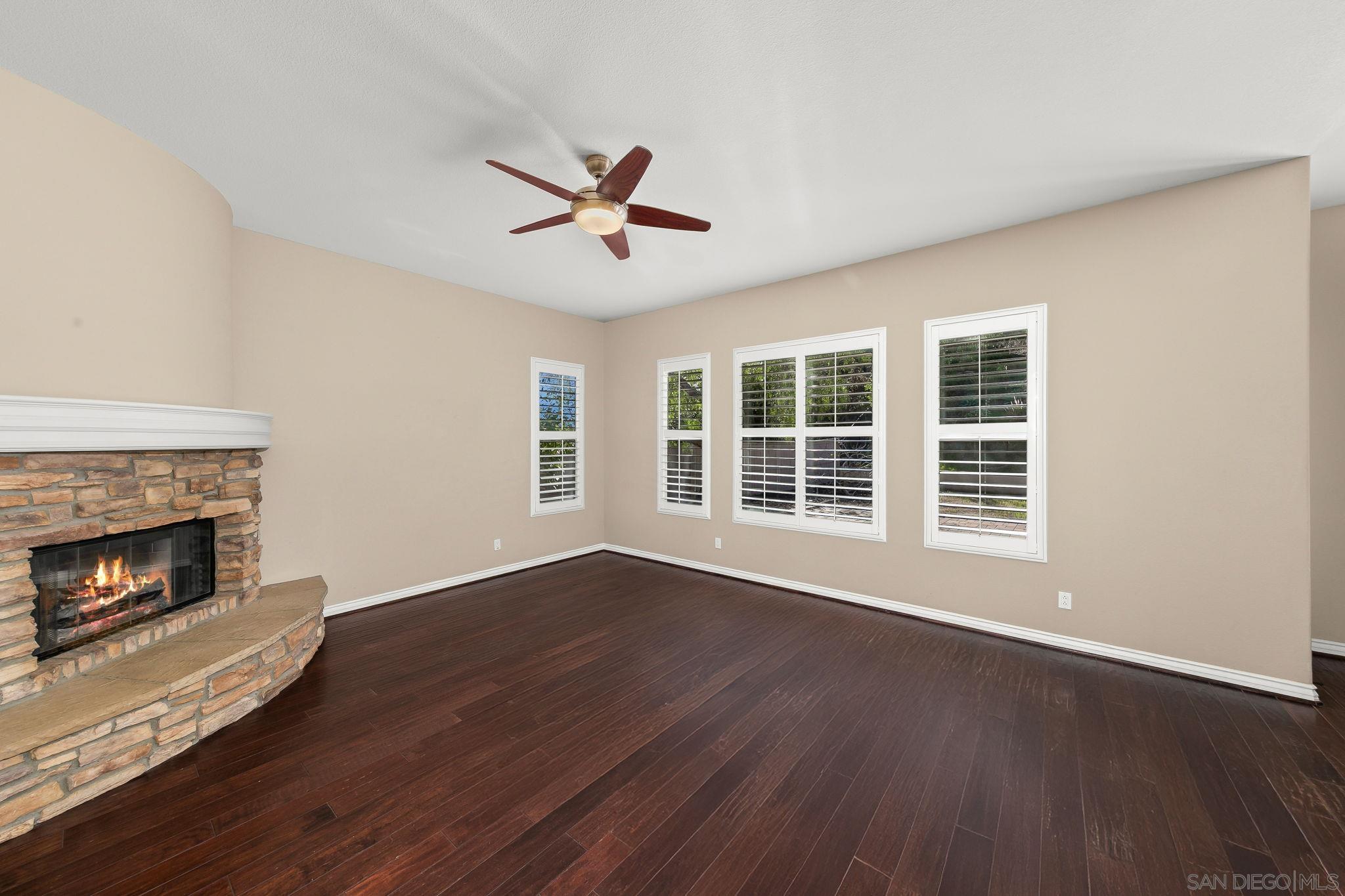 Detail Gallery Image 15 of 44 For 756  Agua Vista Dr., Chula Vista,  CA 91914 - 4 Beds | 3 Baths