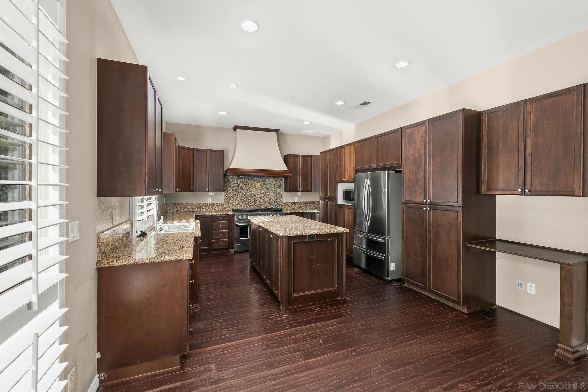 Detail Gallery Image 16 of 44 For 756  Agua Vista Dr., Chula Vista,  CA 91914 - 4 Beds | 3 Baths