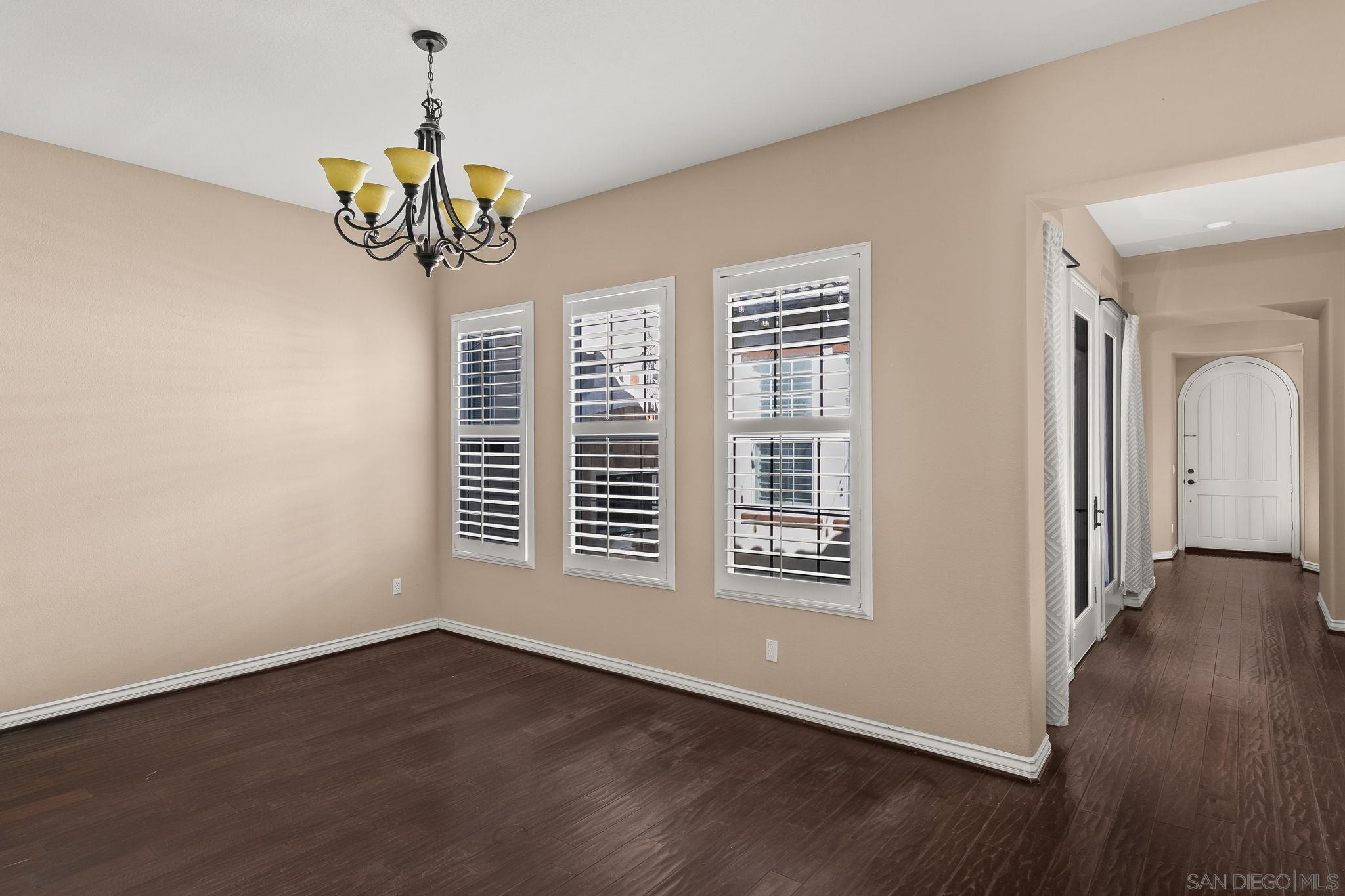 Detail Gallery Image 22 of 44 For 756  Agua Vista Dr., Chula Vista,  CA 91914 - 4 Beds | 3 Baths