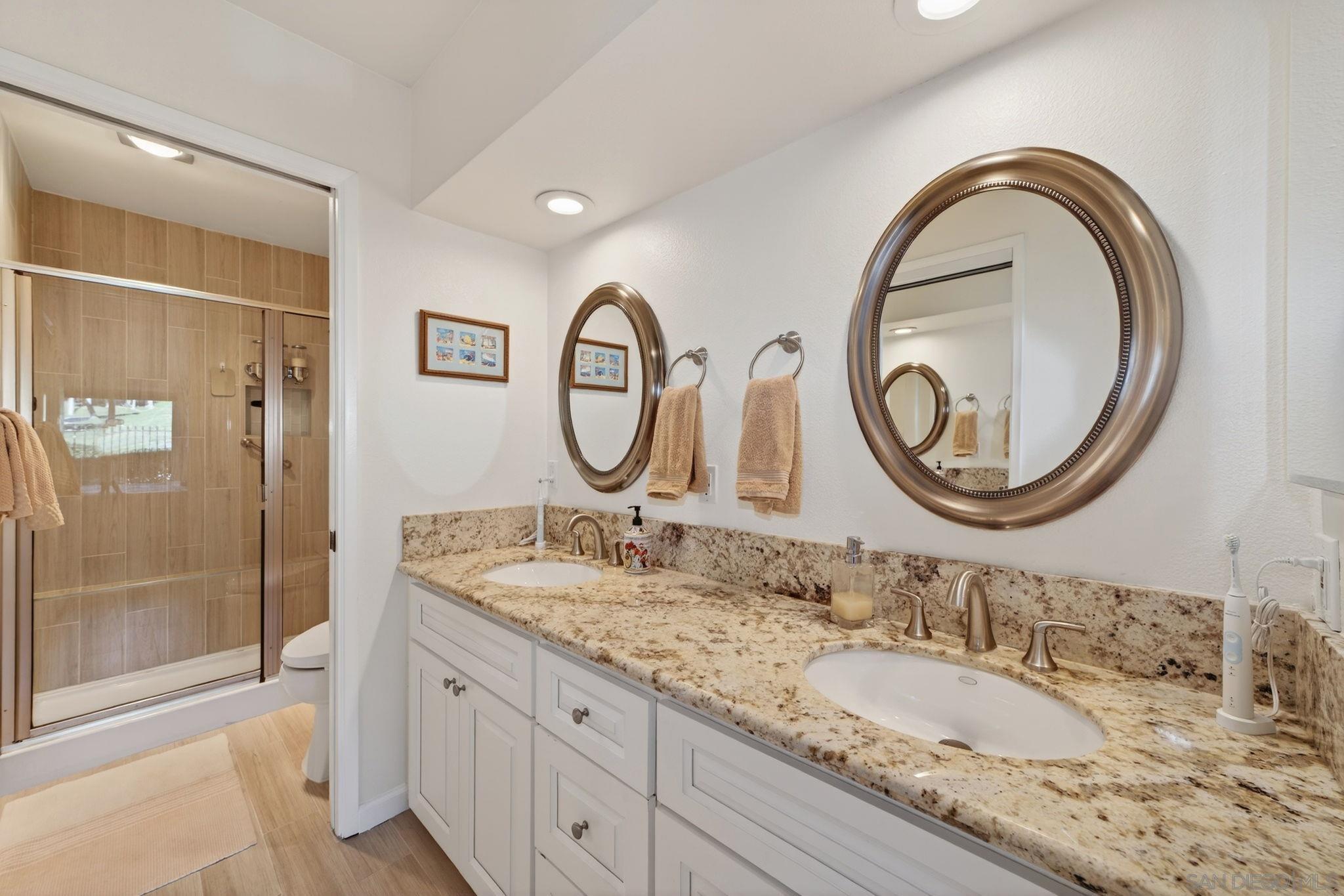 Detail Gallery Image 22 of 55 For 17668  Corte Sobrado, San Diego,  CA 92128 - 2 Beds | 2 Baths