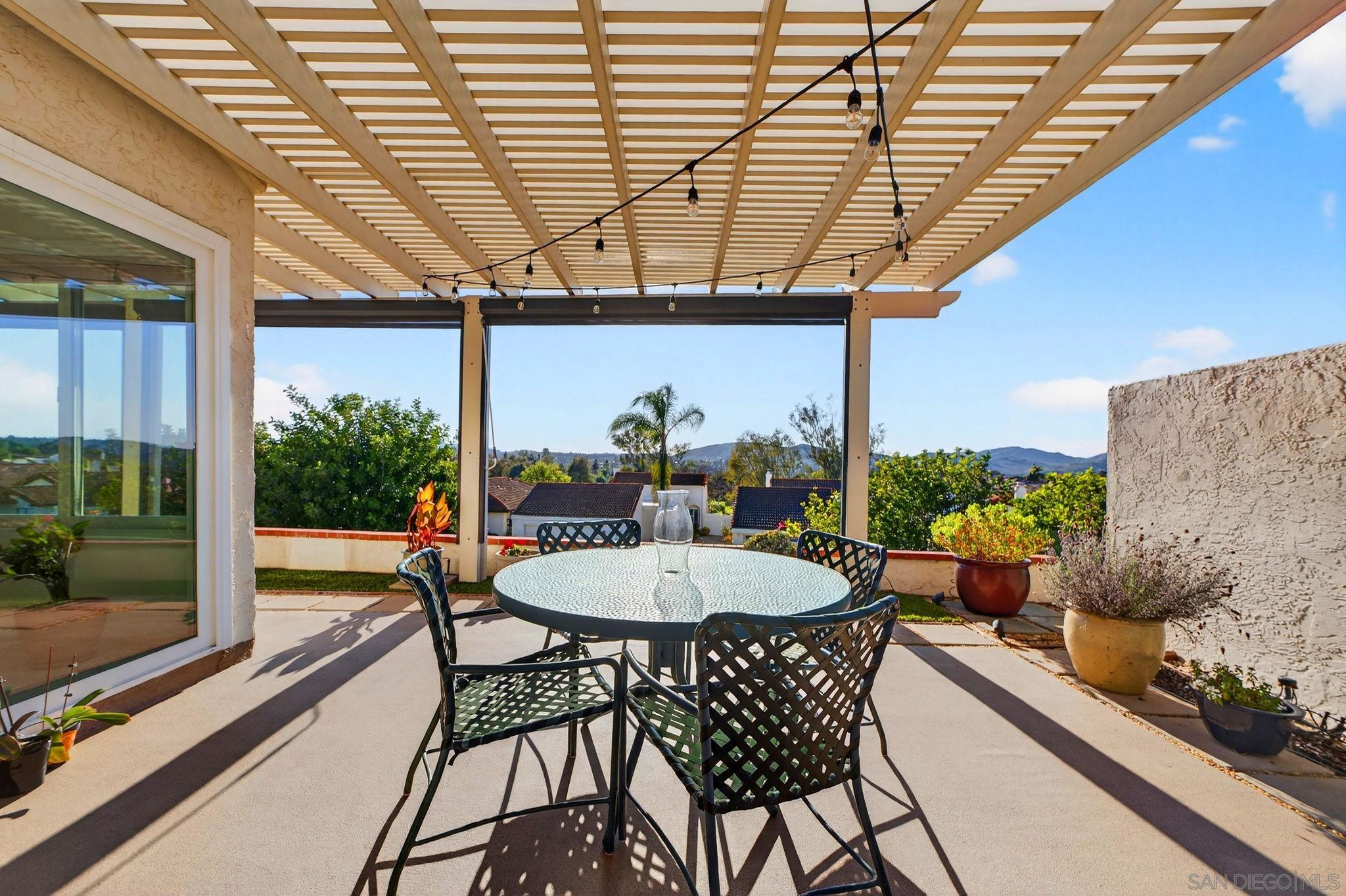 Detail Gallery Image 40 of 55 For 17668  Corte Sobrado, San Diego,  CA 92128 - 2 Beds | 2 Baths