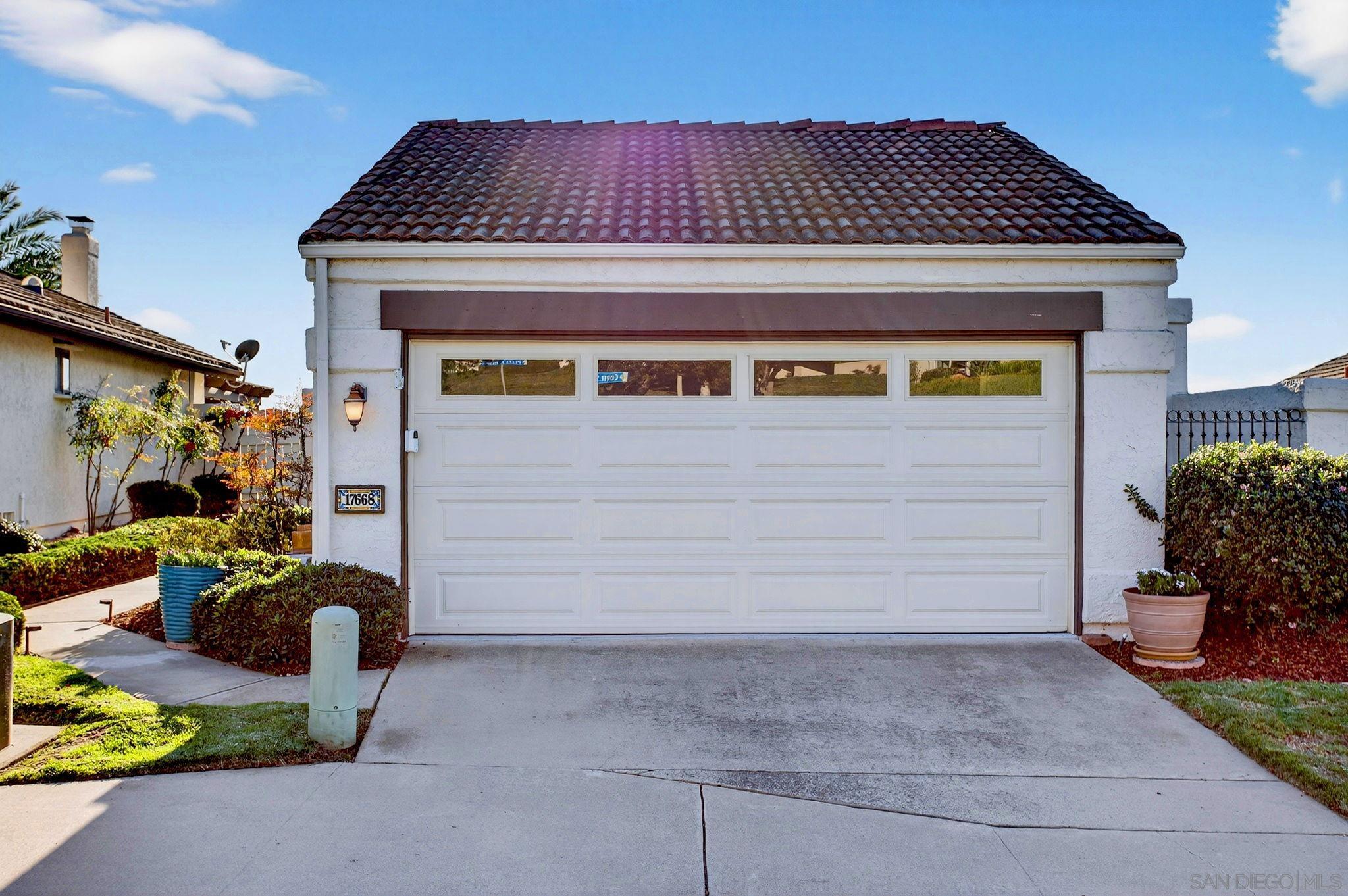 Detail Gallery Image 54 of 55 For 17668  Corte Sobrado, San Diego,  CA 92128 - 2 Beds | 2 Baths