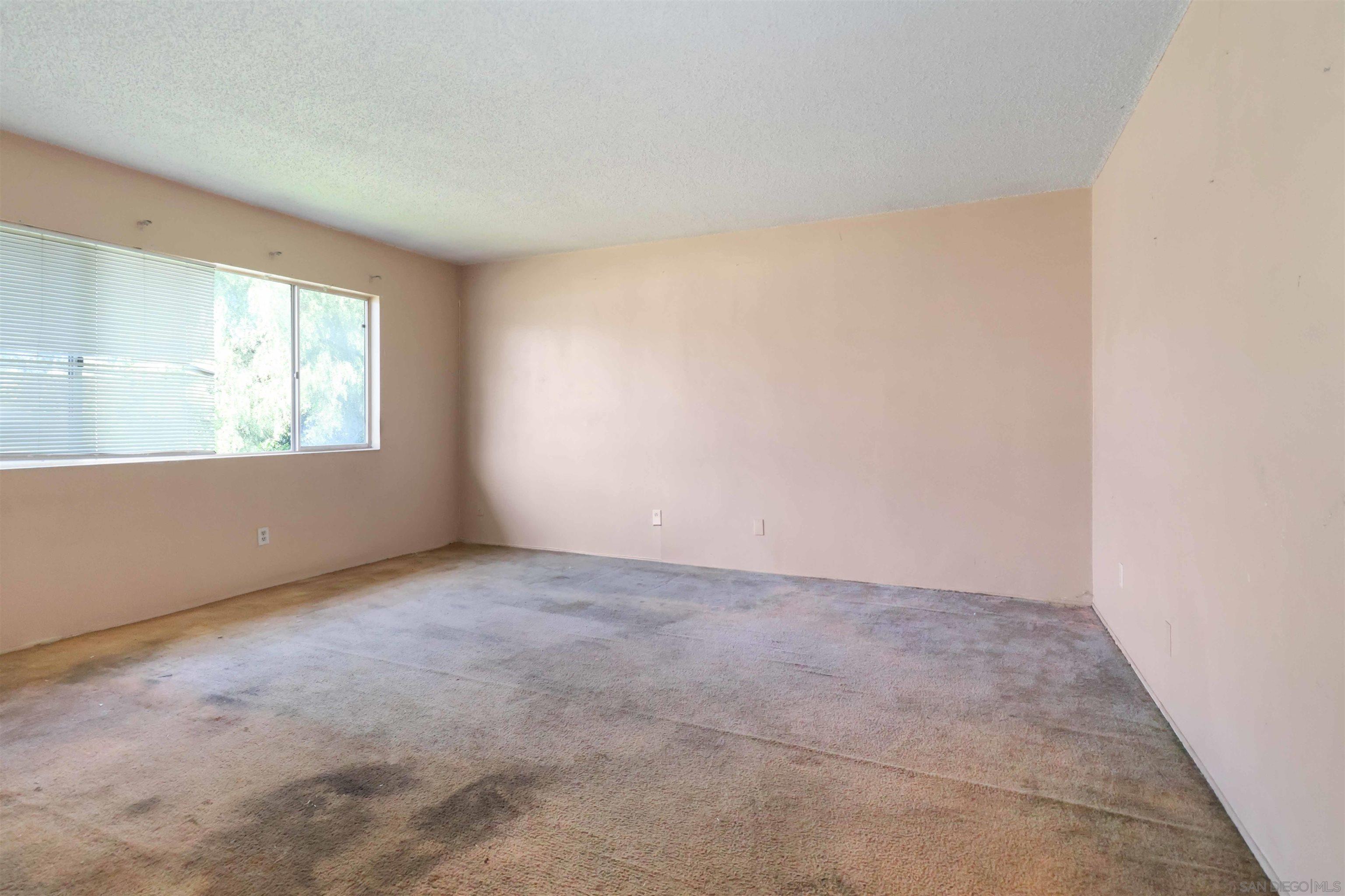 Detail Gallery Image 19 of 31 For 361  Oxford, Chula Vista,  CA 91911 - – Beds | – Baths