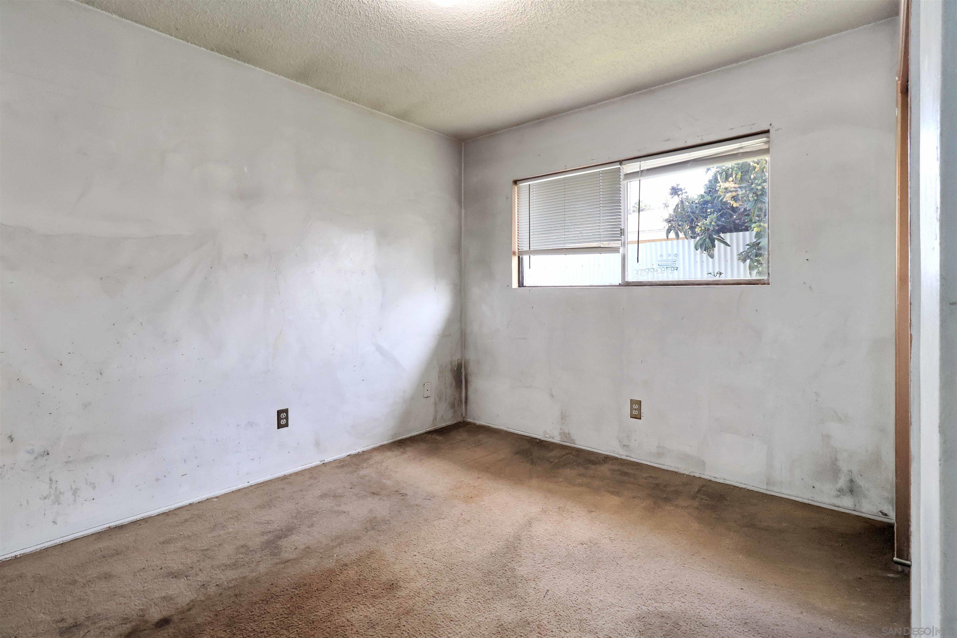 Detail Gallery Image 28 of 31 For 361  Oxford, Chula Vista,  CA 91911 - – Beds | – Baths