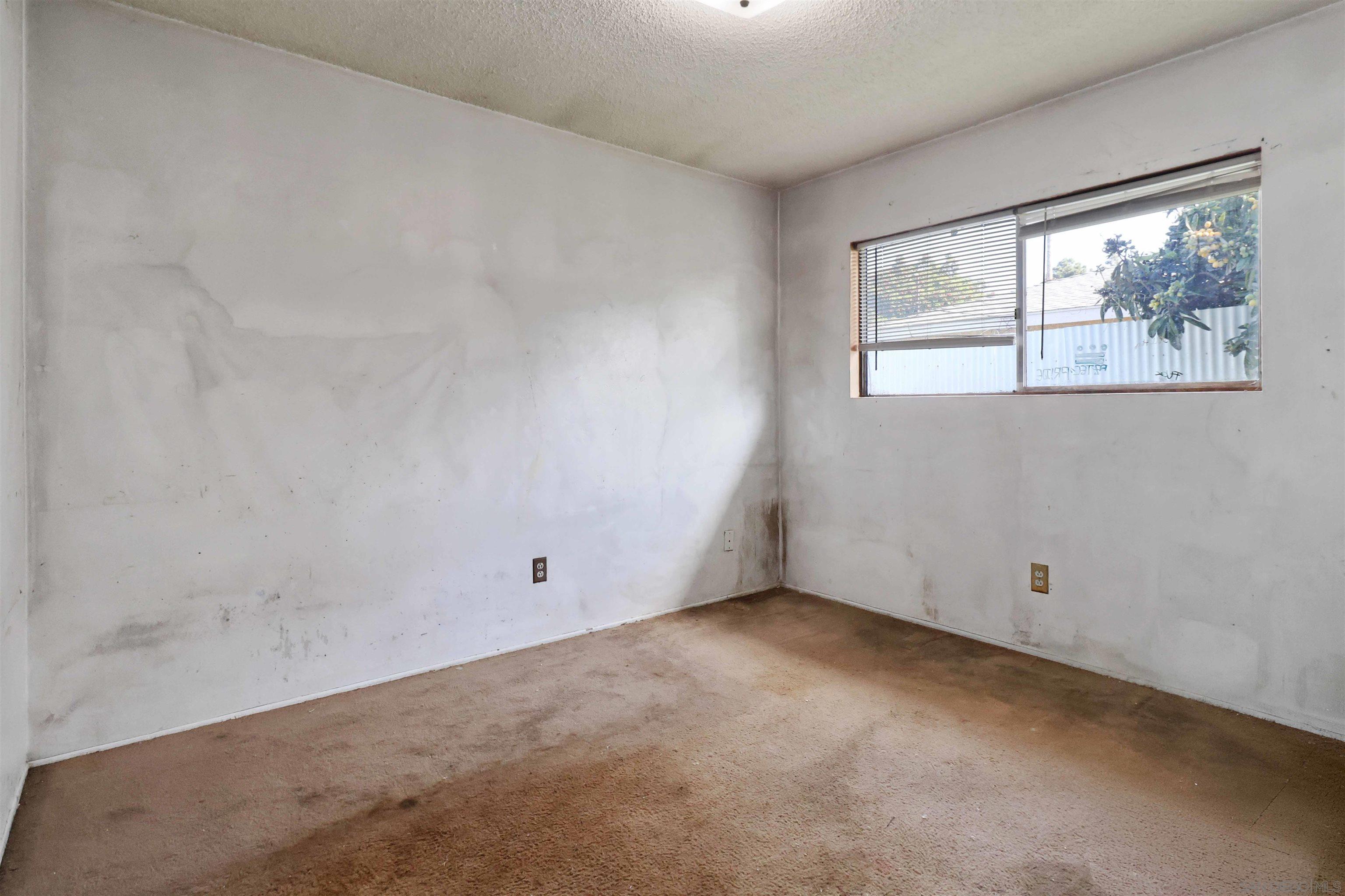 Detail Gallery Image 29 of 31 For 361  Oxford, Chula Vista,  CA 91911 - – Beds | – Baths