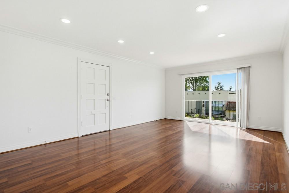 Detail Gallery Image 7 of 33 For 725 E 4th Ave  #UNIT G,  Escondido,  CA 92025 - 2 Beds | 2 Baths