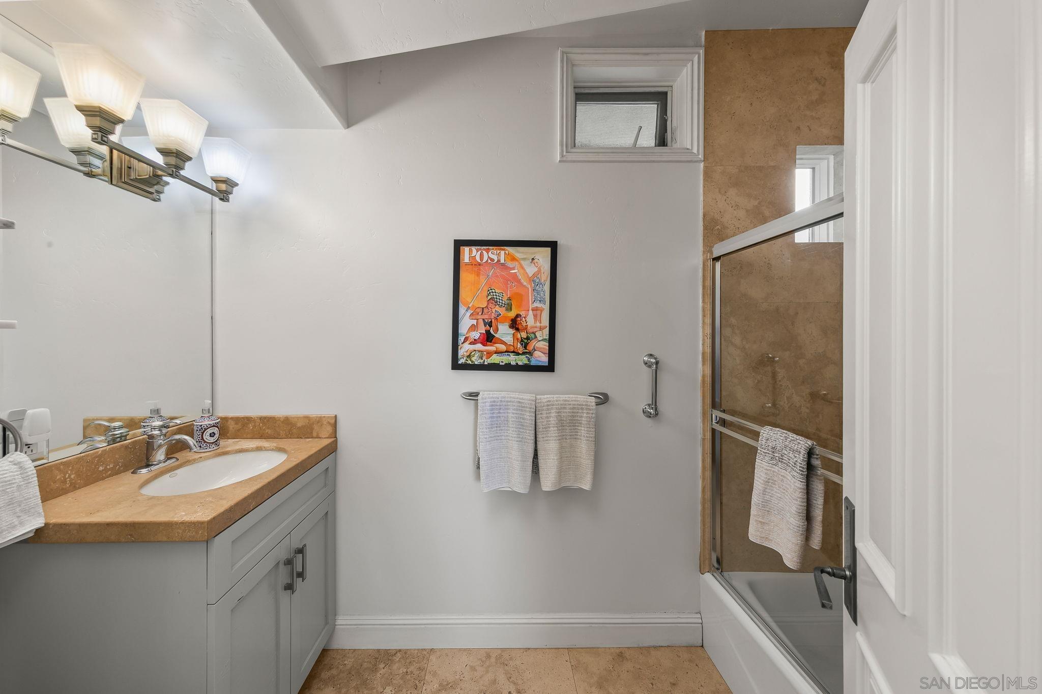 Detail Gallery Image 39 of 60 For 7651  Country Club Drive, La Jolla,  CA 92037 - 3 Beds | 3/1 Baths