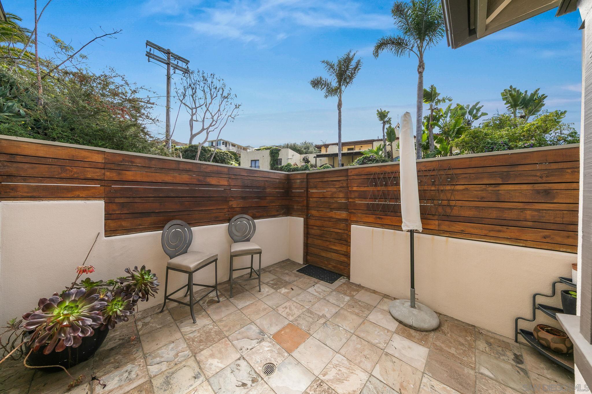 Detail Gallery Image 41 of 60 For 7651  Country Club Drive, La Jolla,  CA 92037 - 3 Beds | 3/1 Baths