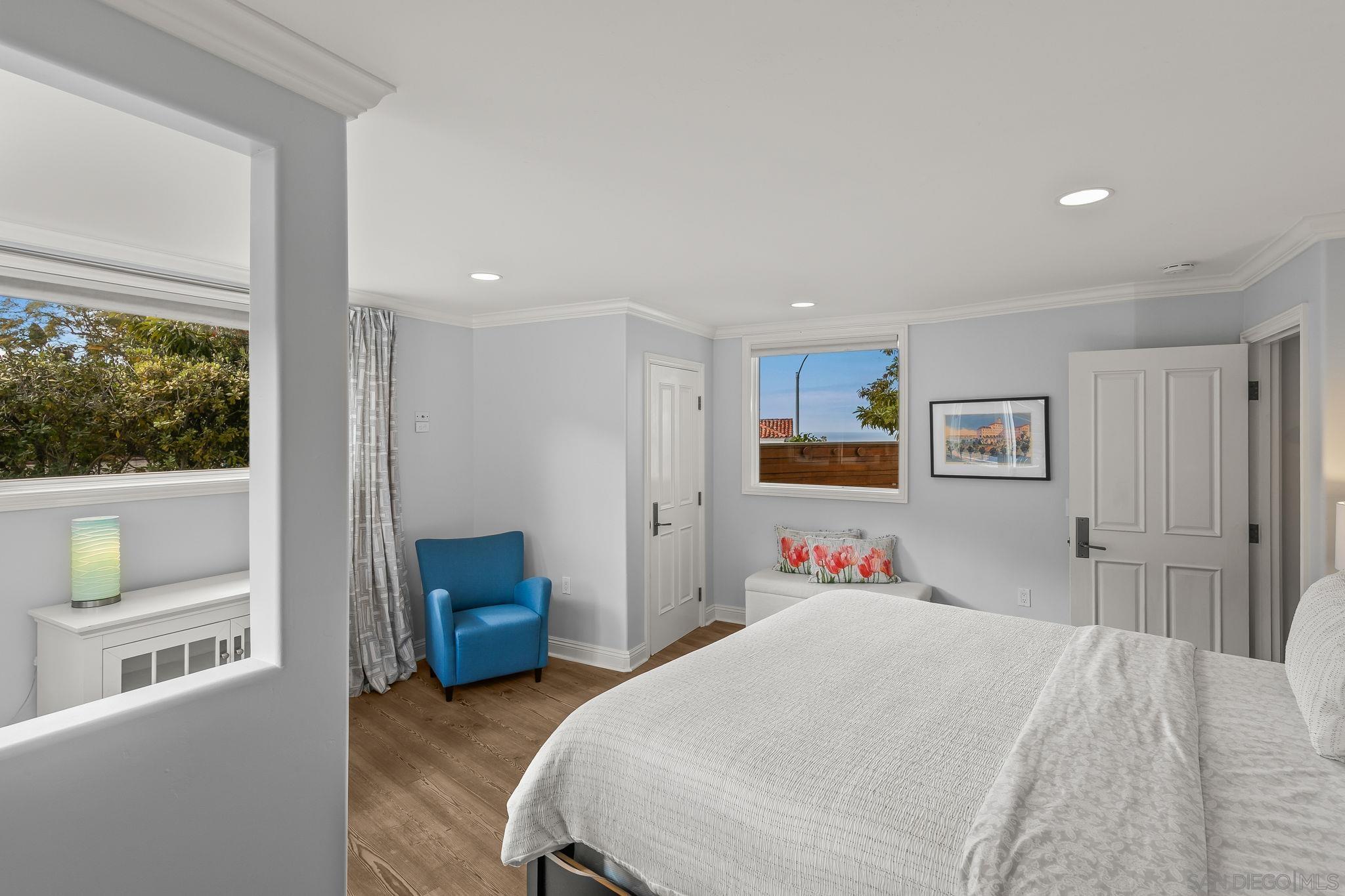 Detail Gallery Image 43 of 60 For 7651  Country Club Drive, La Jolla,  CA 92037 - 3 Beds | 3/1 Baths