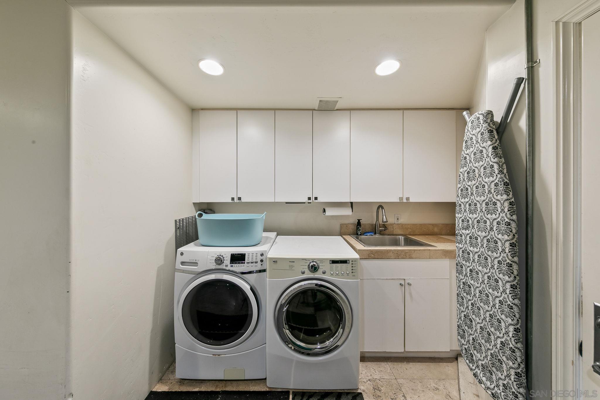 Detail Gallery Image 48 of 60 For 7651  Country Club Drive, La Jolla,  CA 92037 - 3 Beds | 3/1 Baths