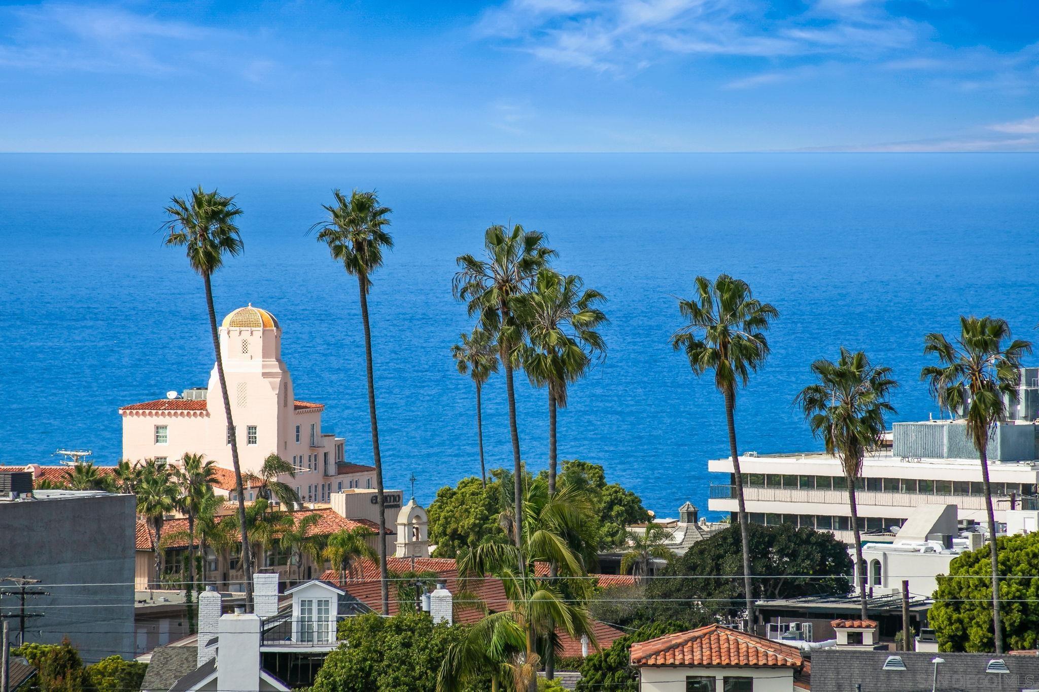 Detail Gallery Image 6 of 60 For 7651  Country Club Drive, La Jolla,  CA 92037 - 3 Beds | 3/1 Baths