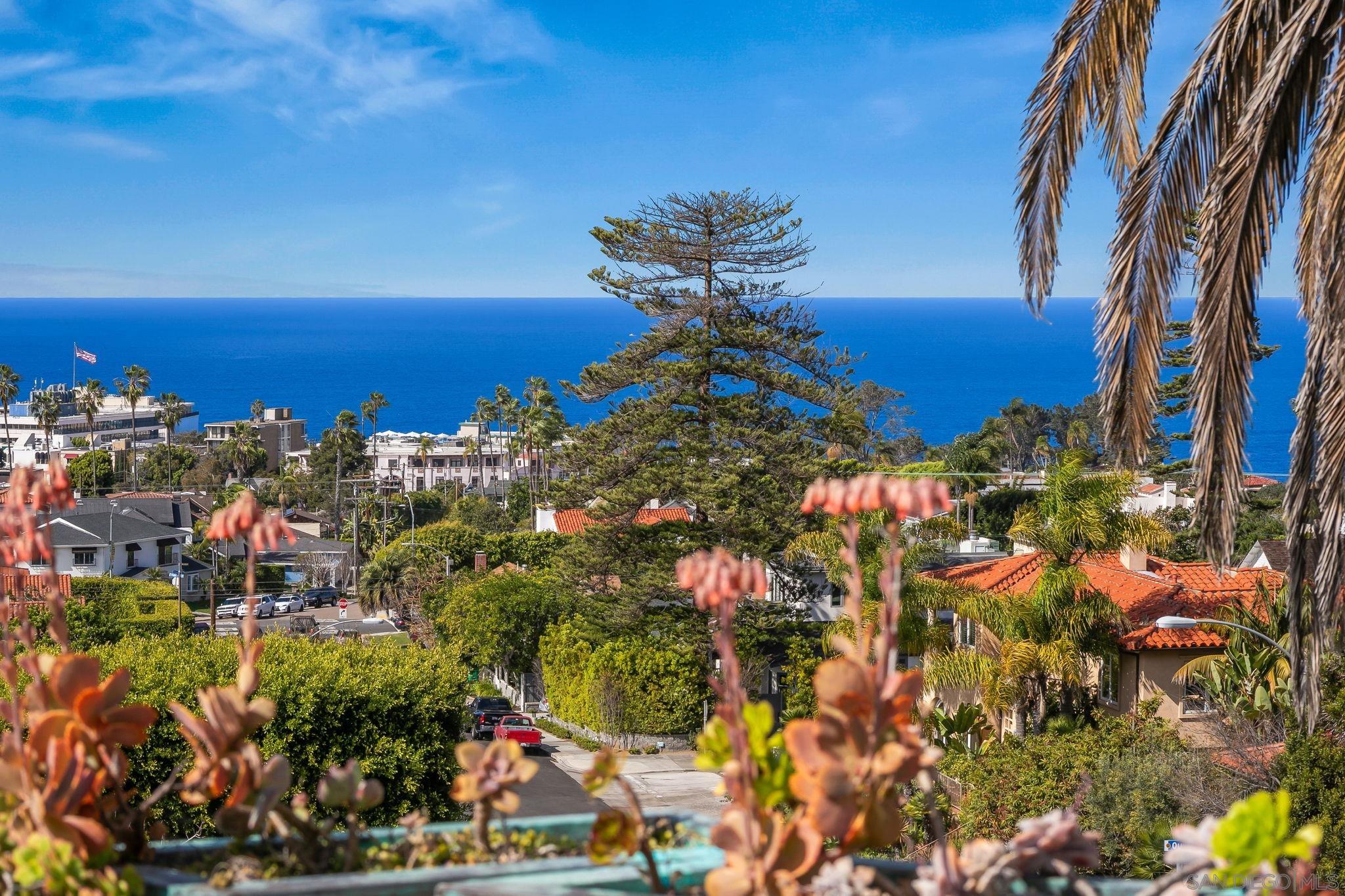 Detail Gallery Image 53 of 60 For 7651  Country Club Drive, La Jolla,  CA 92037 - 3 Beds | 3/1 Baths