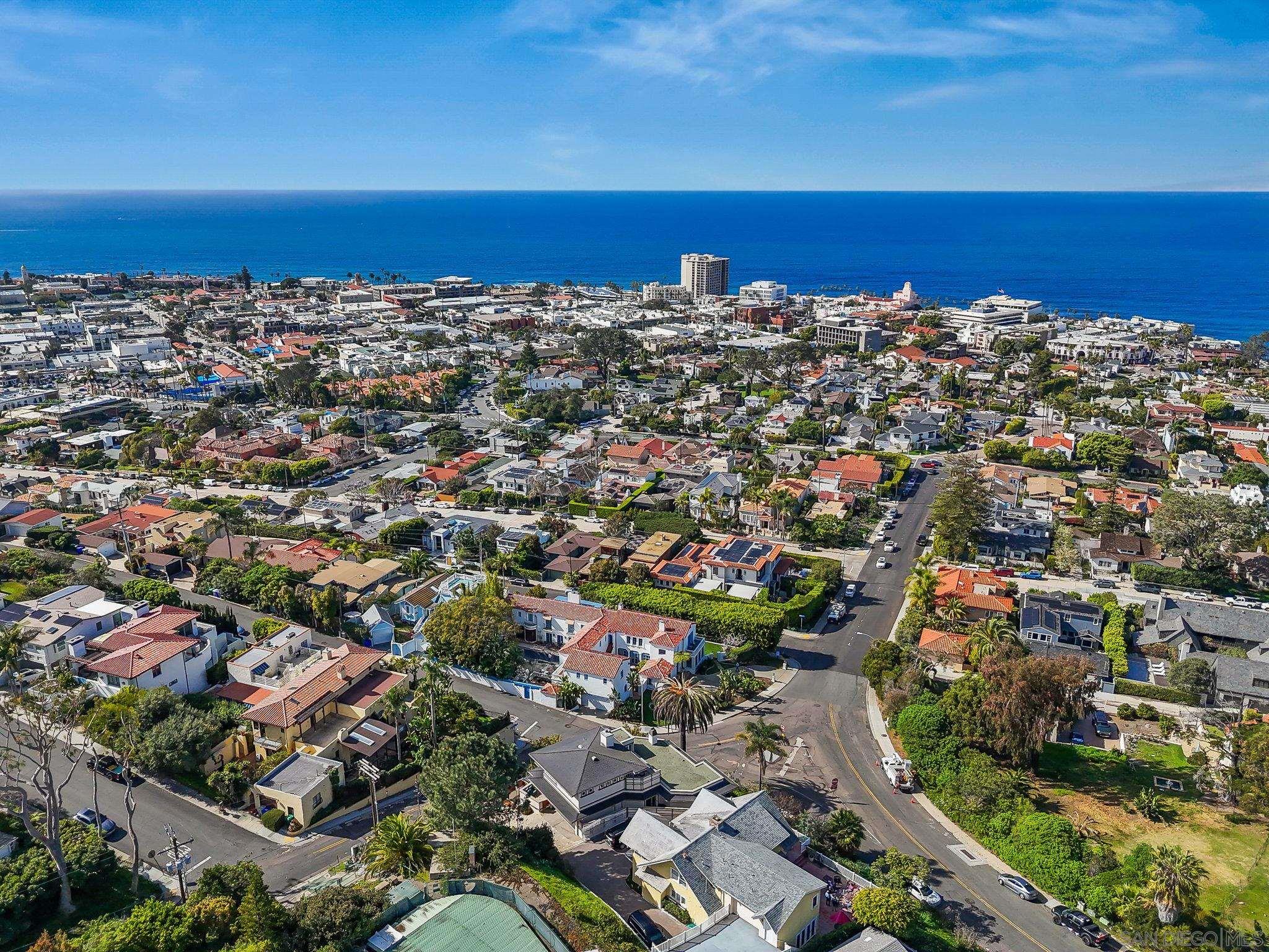 Detail Gallery Image 57 of 60 For 7651  Country Club Drive, La Jolla,  CA 92037 - 3 Beds | 3/1 Baths