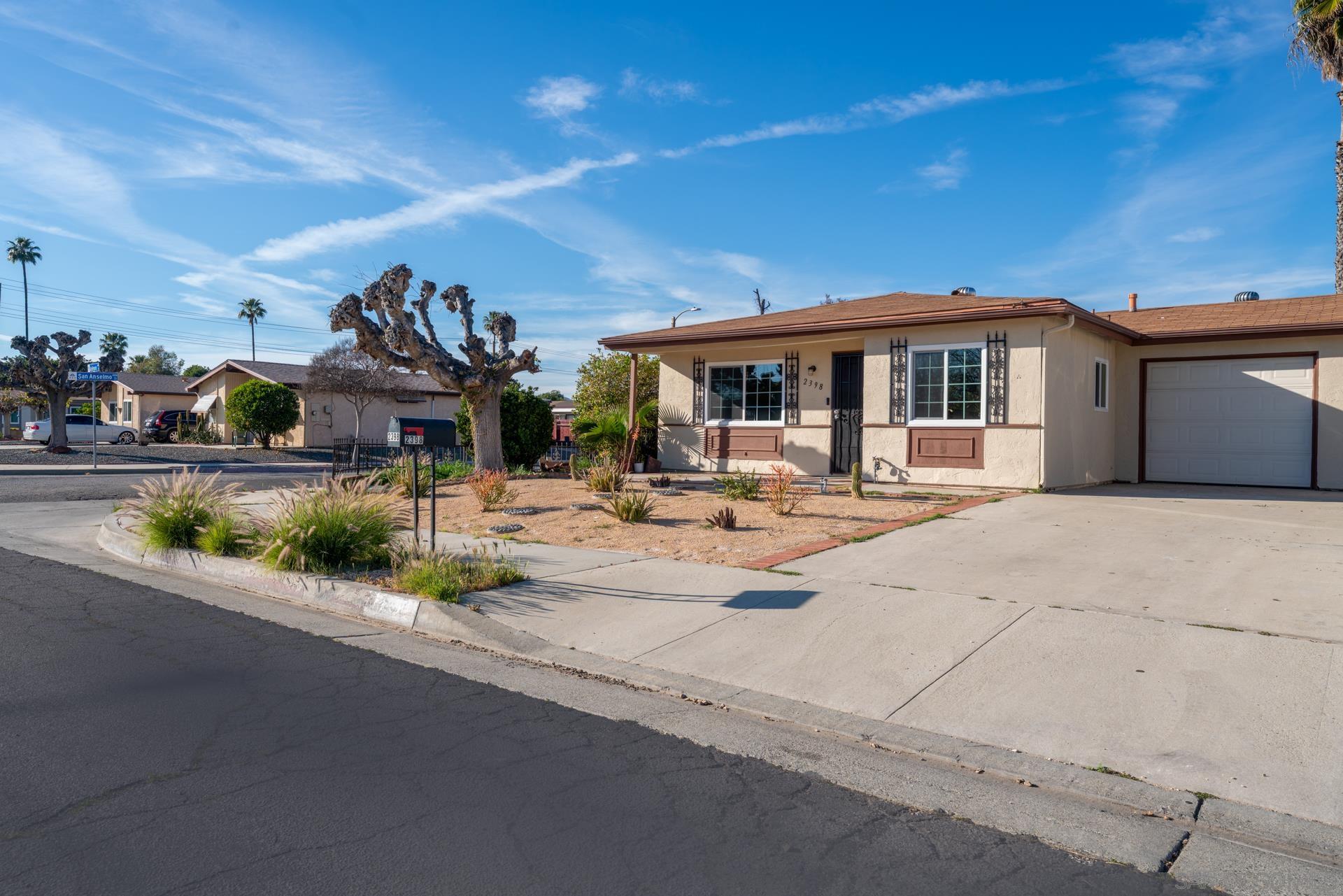 Detail Gallery Image 2 of 39 For 2398  San Bernardo Ave, Hemet,  CA 92545 - 2 Beds | 1/1 Baths