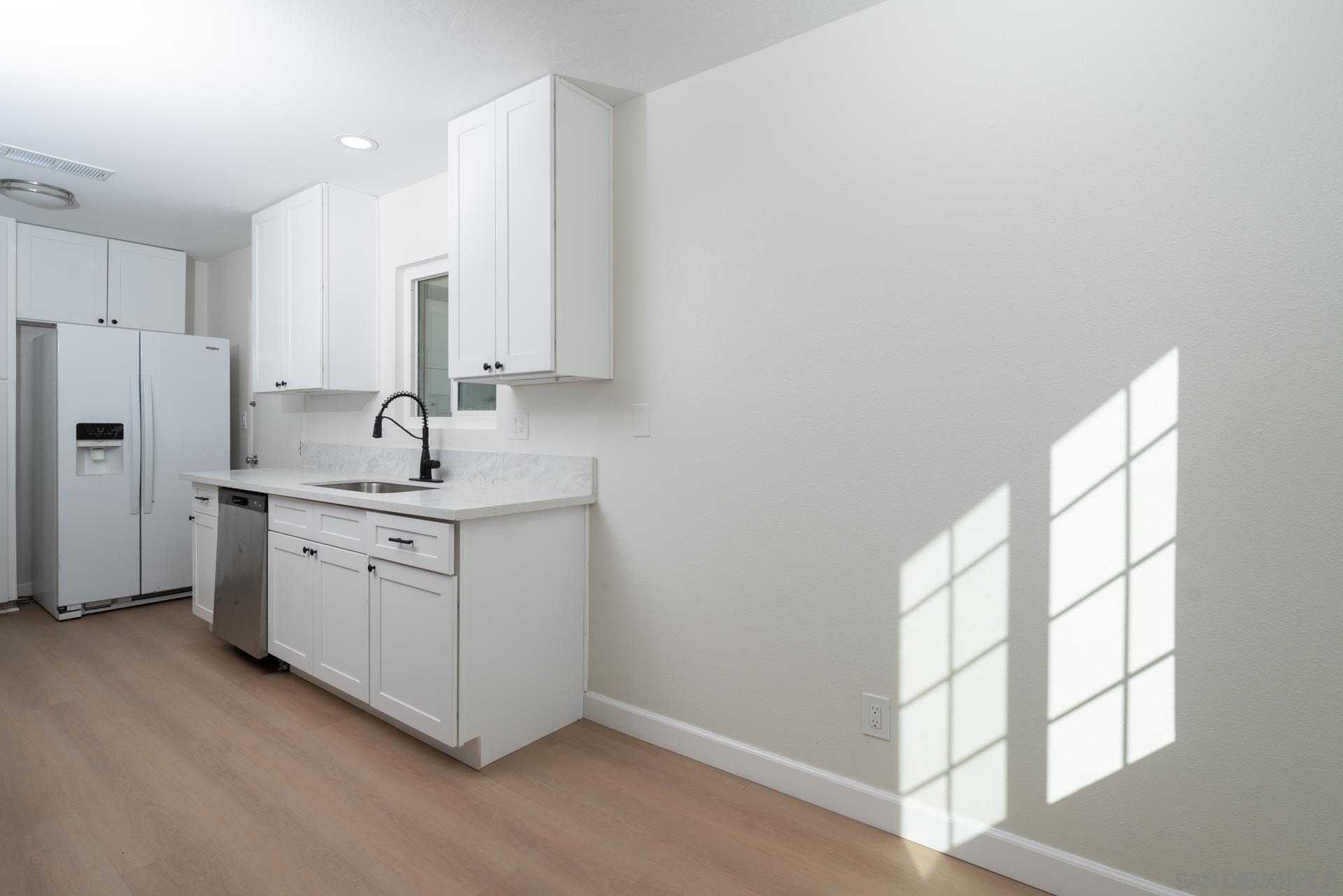 Detail Gallery Image 11 of 39 For 2398  San Bernardo Ave, Hemet,  CA 92545 - 2 Beds | 1/1 Baths