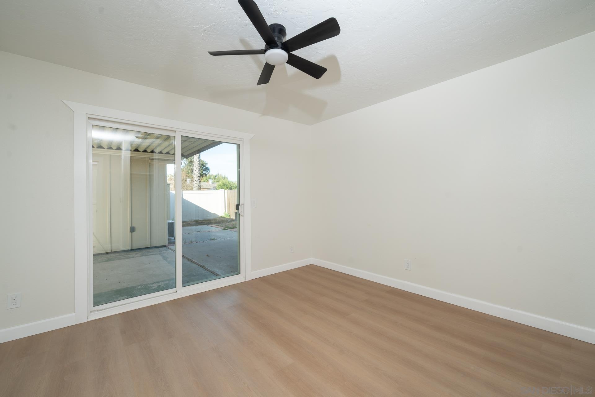 Detail Gallery Image 18 of 39 For 2398  San Bernardo Ave, Hemet,  CA 92545 - 2 Beds | 1/1 Baths