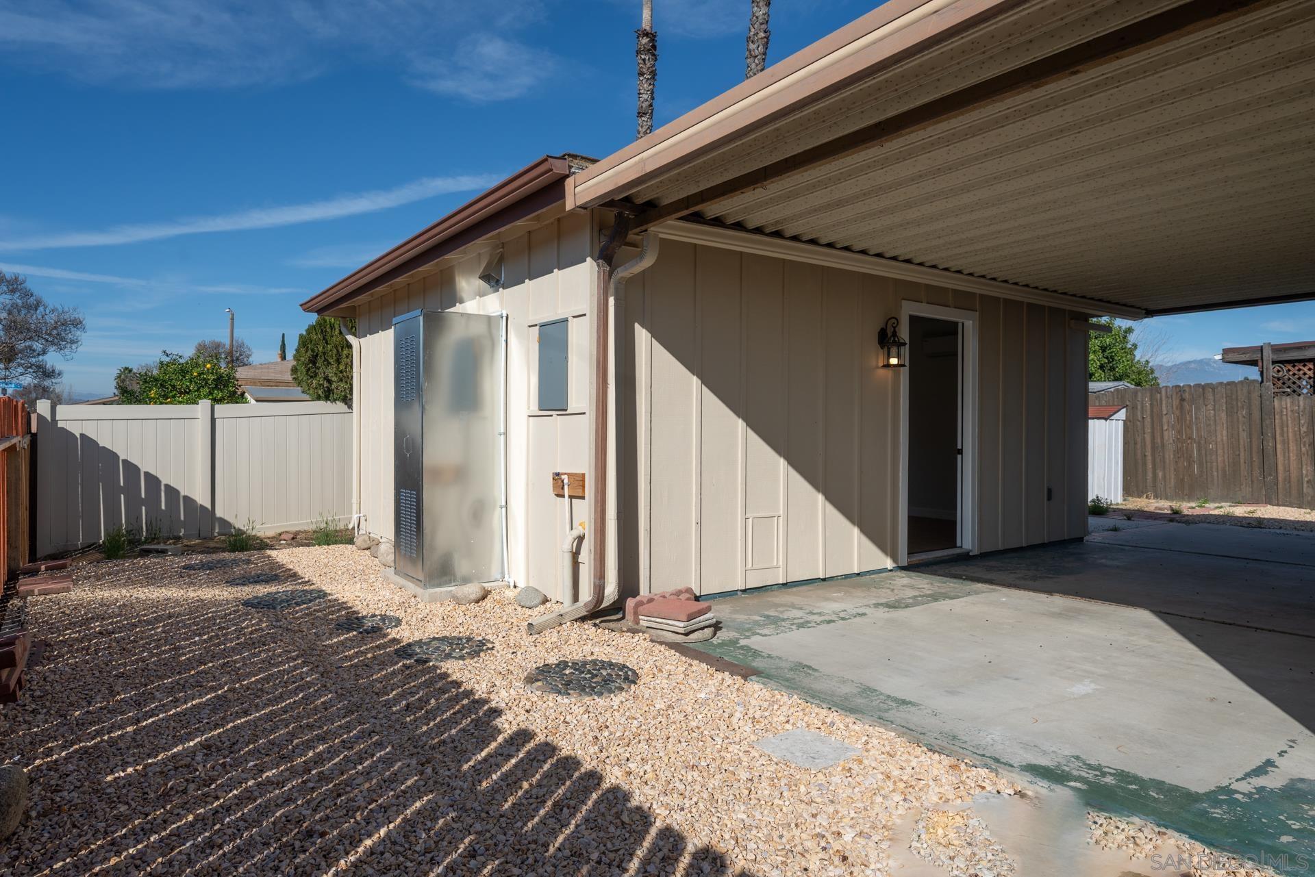 Detail Gallery Image 33 of 39 For 2398  San Bernardo Ave, Hemet,  CA 92545 - 2 Beds | 1/1 Baths