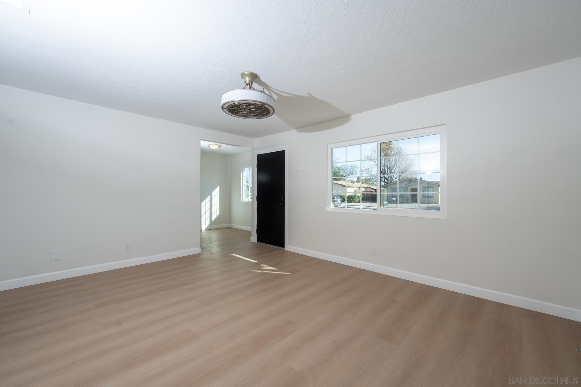 Detail Gallery Image 6 of 39 For 2398  San Bernardo Ave, Hemet,  CA 92545 - 2 Beds | 1/1 Baths