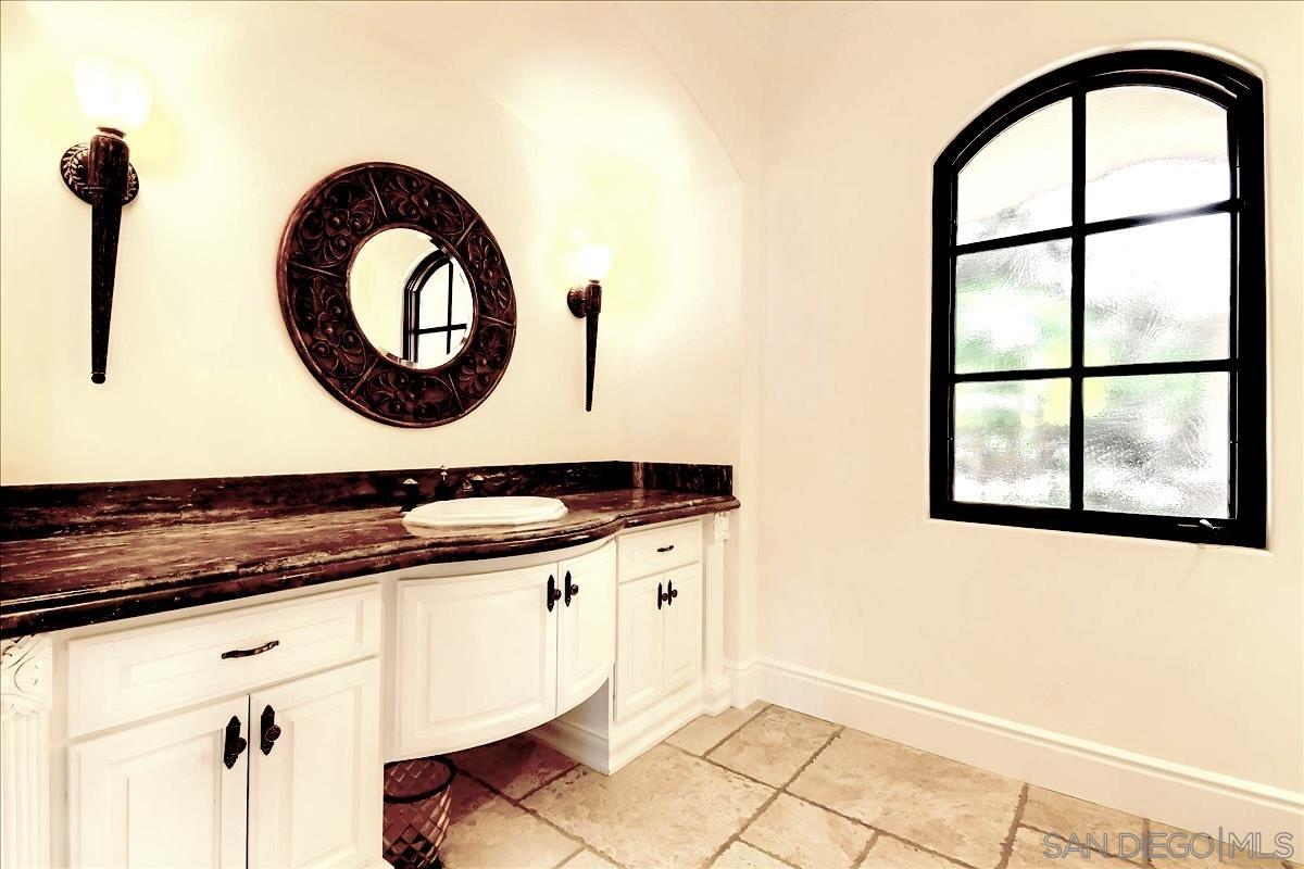 Detail Gallery Image 35 of 58 For 4690  Rancho Del Mar Trl, San Diego,  CA 92130 - 6 Beds | 8 Baths