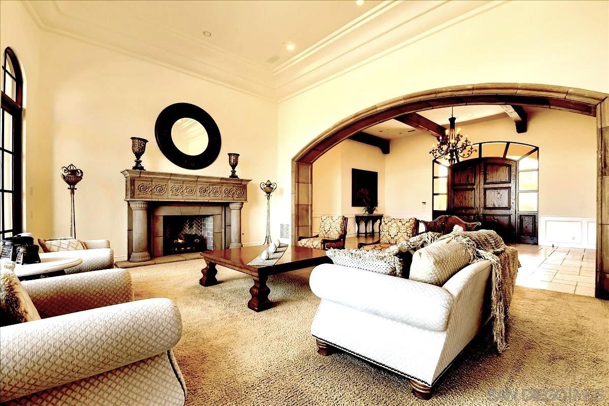 Detail Gallery Image 7 of 58 For 4690  Rancho Del Mar Trl, San Diego,  CA 92130 - 6 Beds | 8 Baths