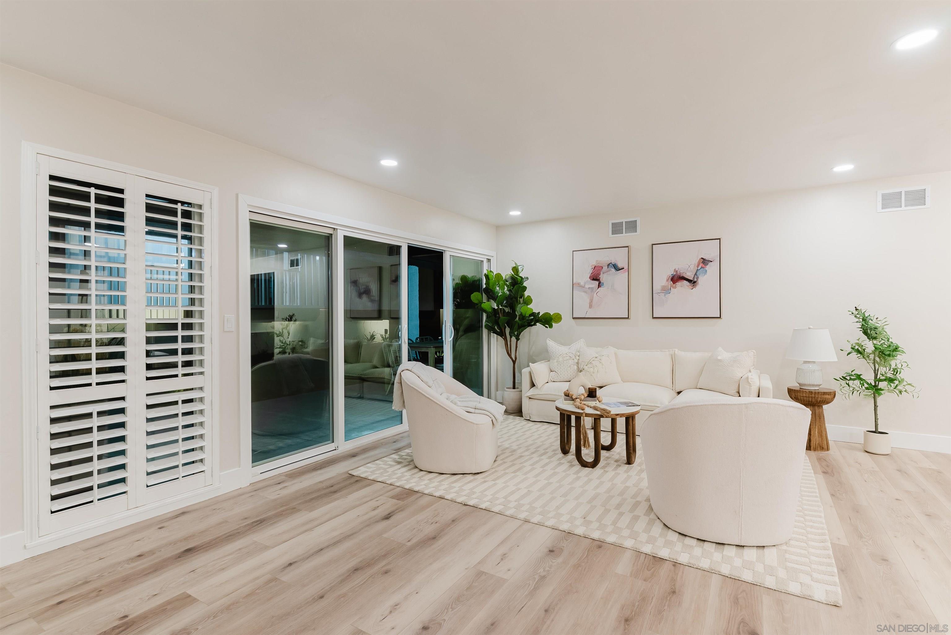 Detail Gallery Image 11 of 41 For 9345  Monona Dr, La Mesa,  CA 91942 - 4 Beds | 3 Baths