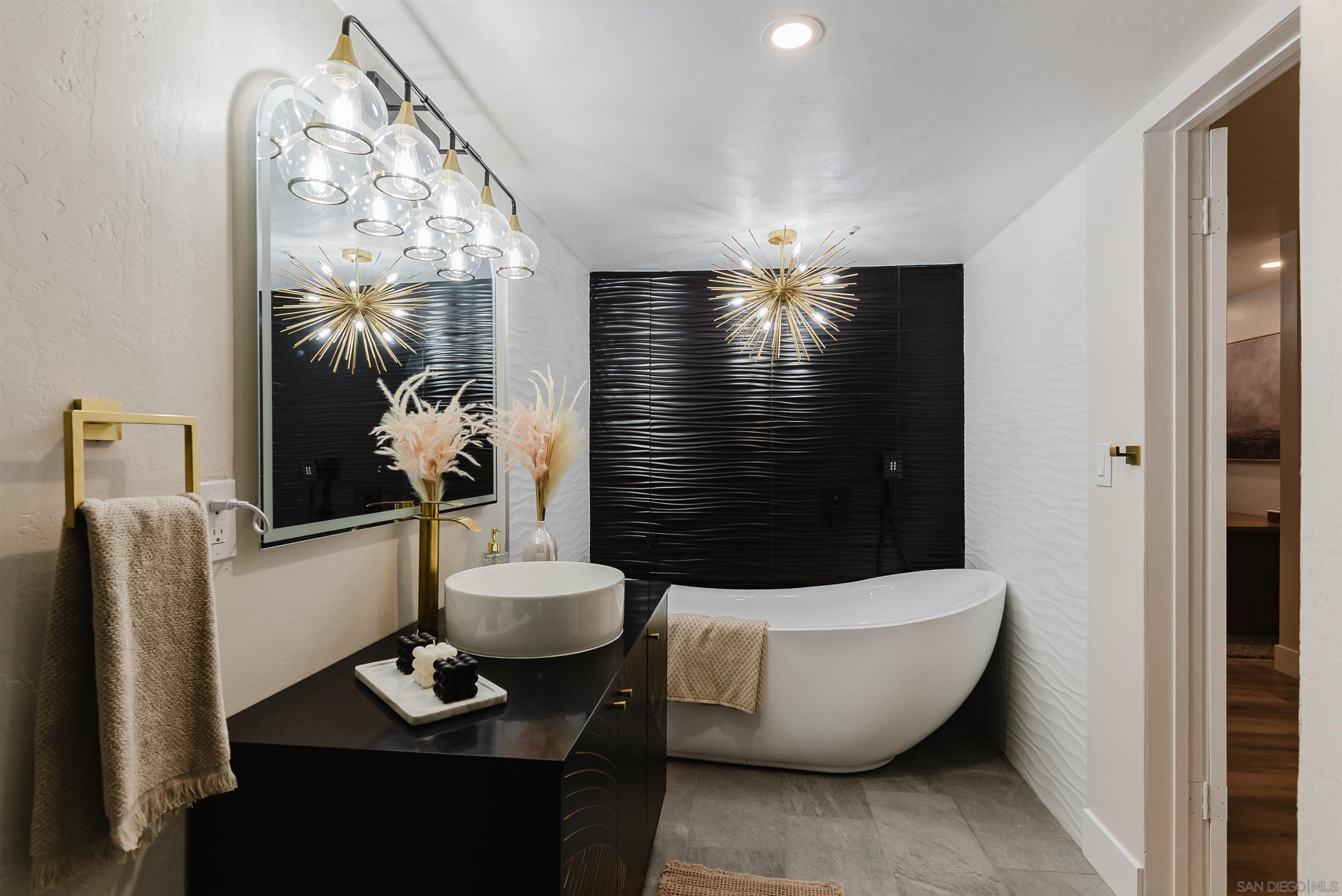 Detail Gallery Image 22 of 41 For 9345  Monona Dr, La Mesa,  CA 91942 - 4 Beds | 3 Baths