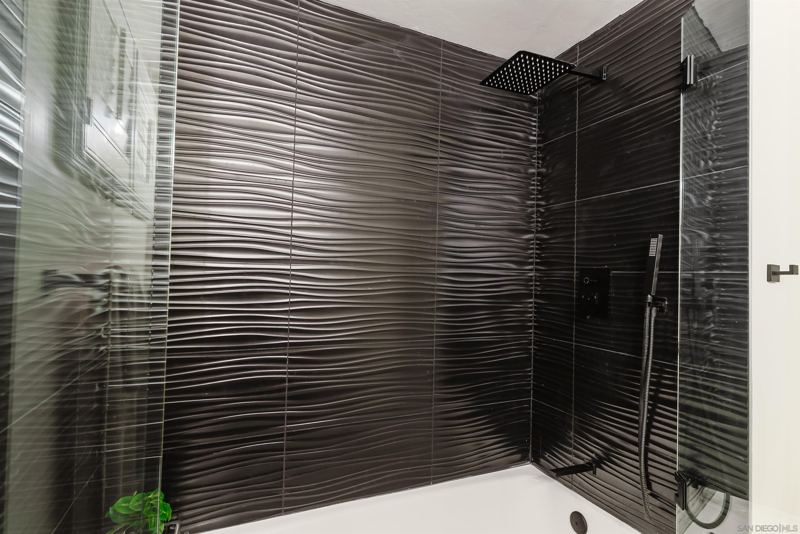 Detail Gallery Image 29 of 41 For 9345  Monona Dr, La Mesa,  CA 91942 - 4 Beds | 3 Baths