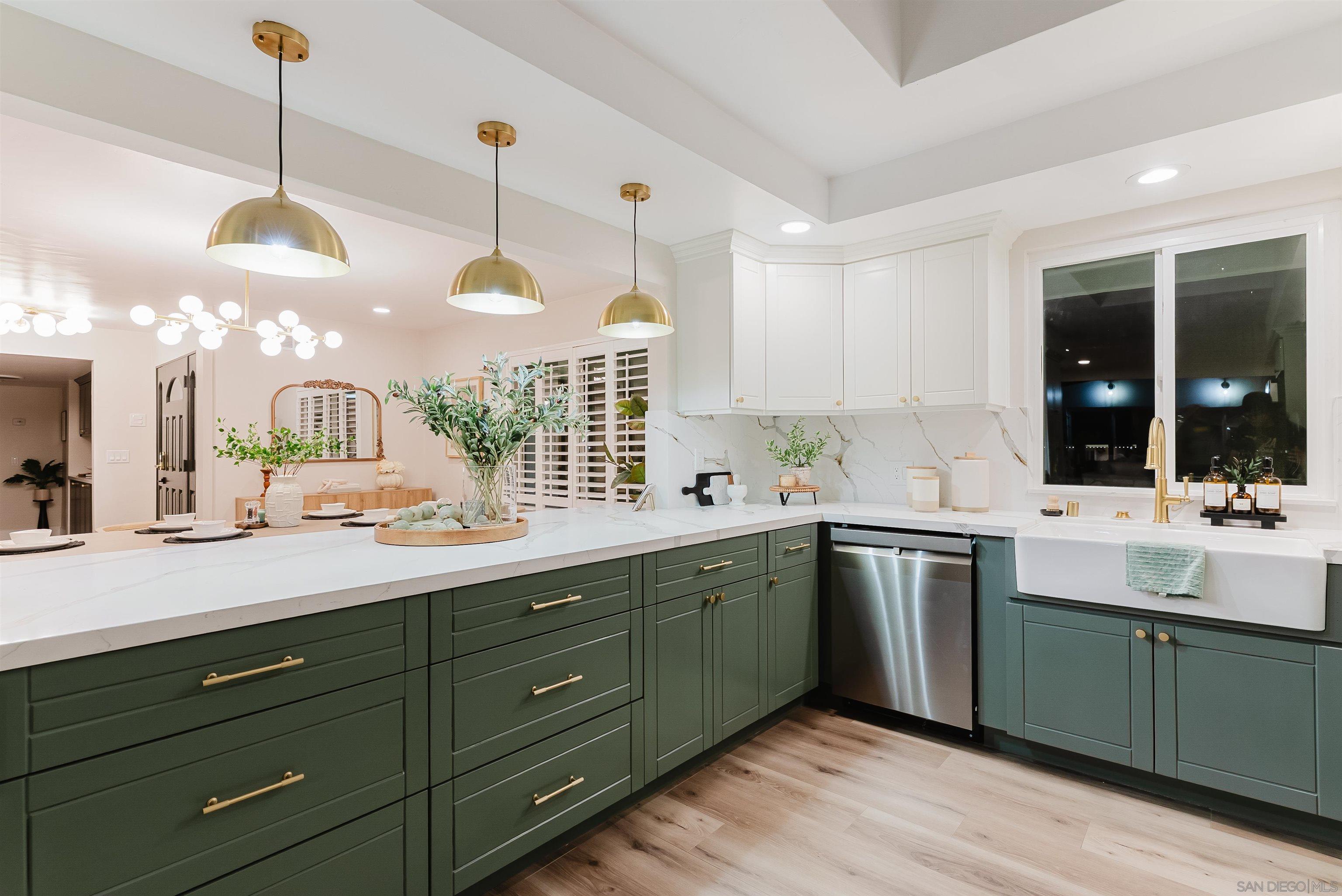 Detail Gallery Image 5 of 41 For 9345  Monona Dr, La Mesa,  CA 91942 - 4 Beds | 3 Baths