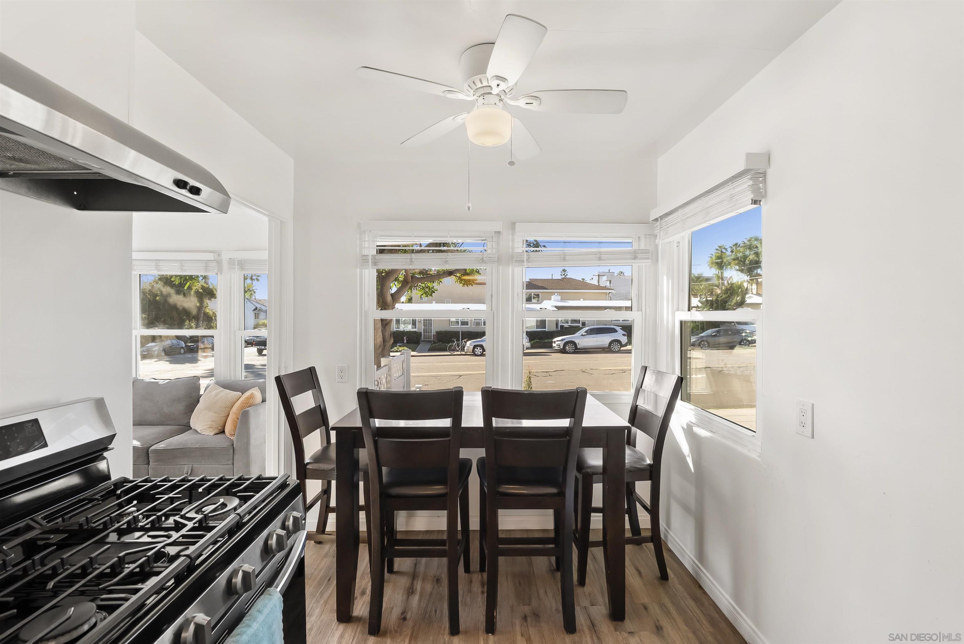 Detail Gallery Image 18 of 53 For 5111  Mission Blvd, San Diego,  CA 92109 - – Beds | – Baths