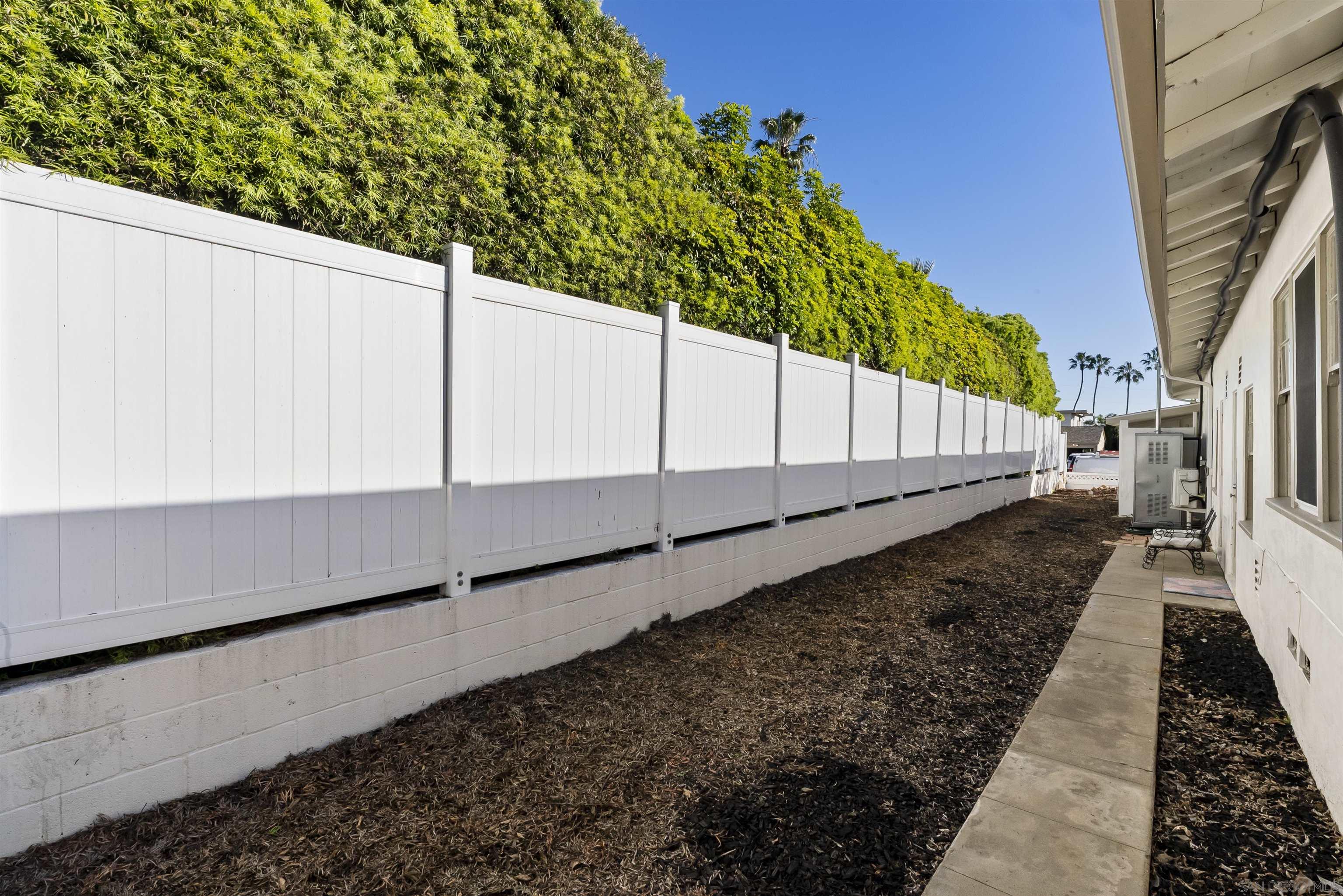 Detail Gallery Image 42 of 53 For 5111  Mission Blvd, San Diego,  CA 92109 - – Beds | – Baths