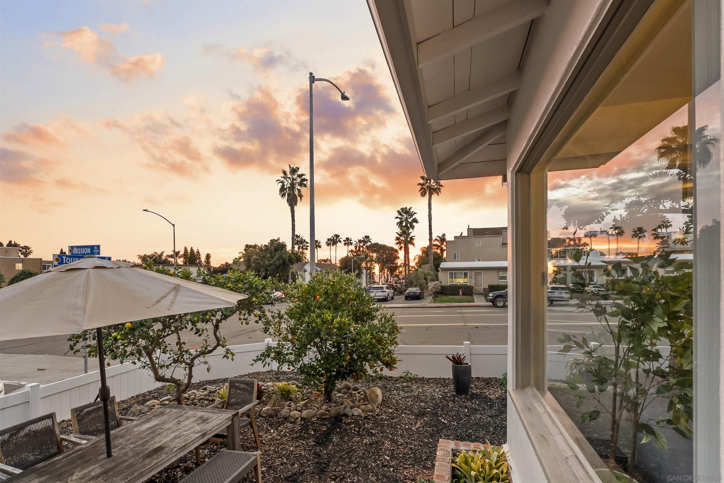 Detail Gallery Image 49 of 53 For 5111  Mission Blvd, San Diego,  CA 92109 - – Beds | – Baths