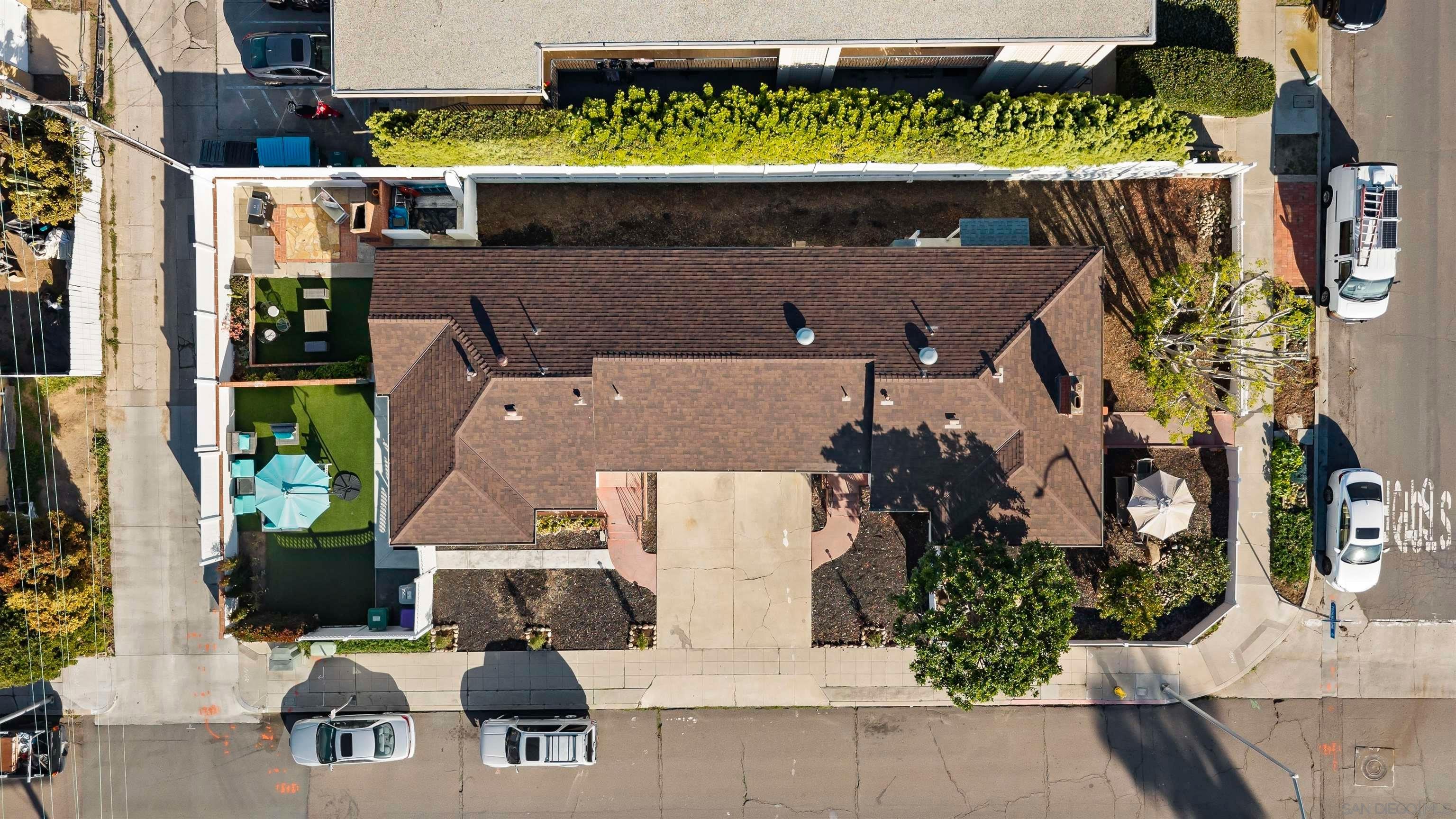 Detail Gallery Image 9 of 53 For 5111  Mission Blvd, San Diego,  CA 92109 - – Beds | – Baths