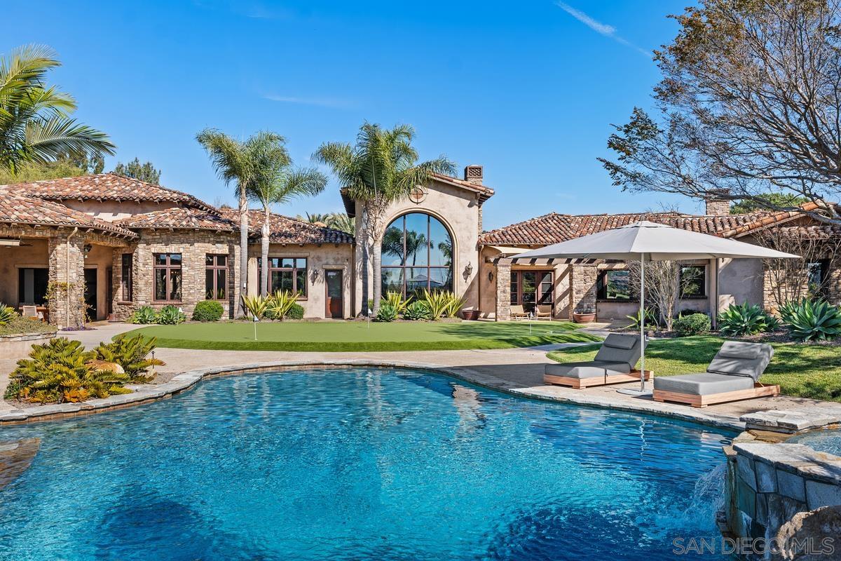 Detail Gallery Image 16 of 32 For 14778  El Rodeo Ct, Rancho Santa Fe,  CA 92067 - 7 Beds | 7/3 Baths