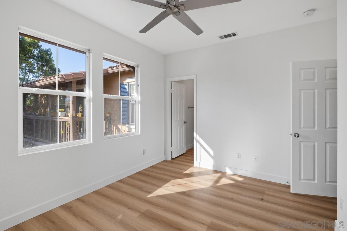 Detail Gallery Image 33 of 40 For 13285  Calle Del Campo  #5,  San Diego,  CA 92129 - 2 Beds | 2/1 Baths