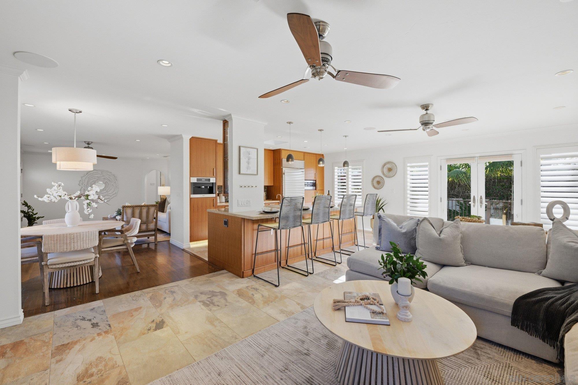 Detail Gallery Image 12 of 35 For 433  Seabright Ln, Solana Beach,  CA 92075 - 4 Beds | 2/1 Baths