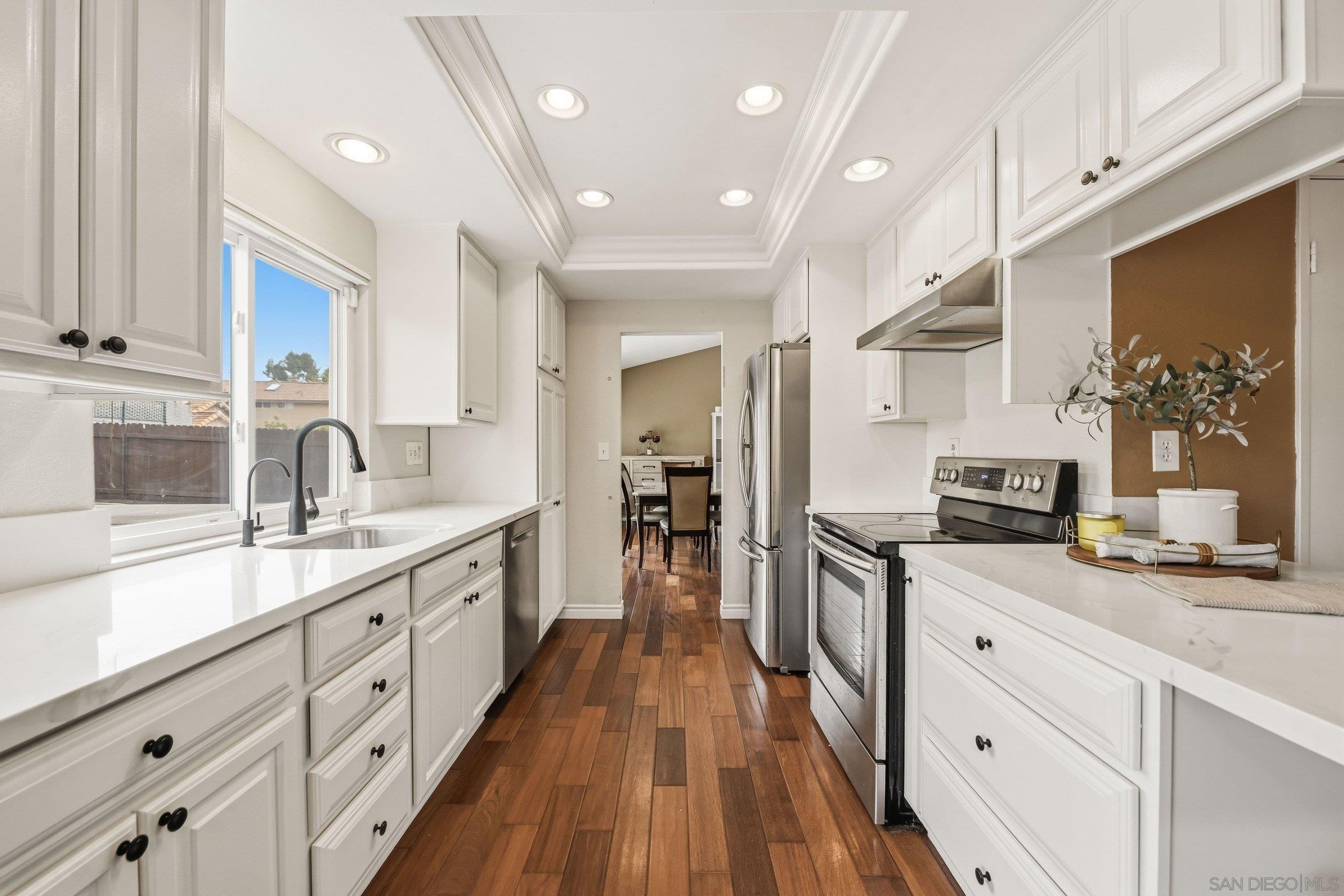 Detail Gallery Image 14 of 32 For 8310  Sedorus St, San Diego,  CA 92129 - 4 Beds | 2/1 Baths