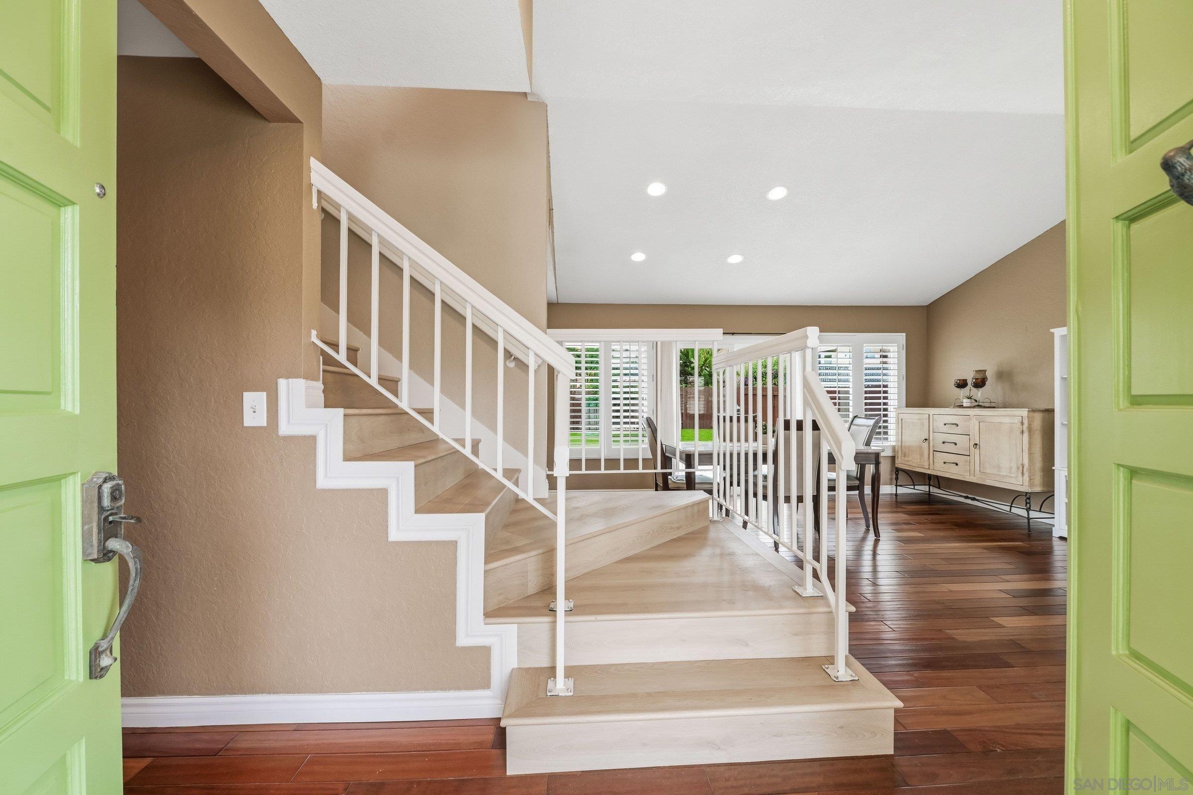 Detail Gallery Image 4 of 32 For 8310  Sedorus St, San Diego,  CA 92129 - 4 Beds | 2/1 Baths