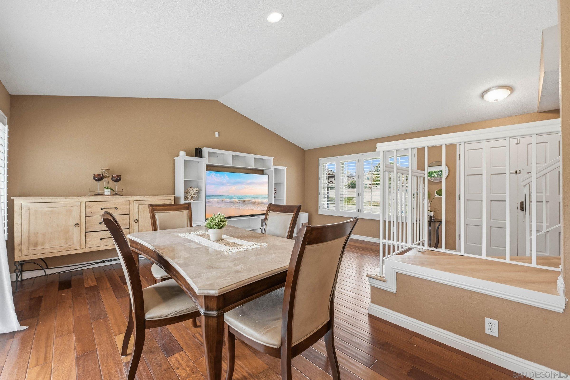 Detail Gallery Image 8 of 32 For 8310  Sedorus St, San Diego,  CA 92129 - 4 Beds | 2/1 Baths