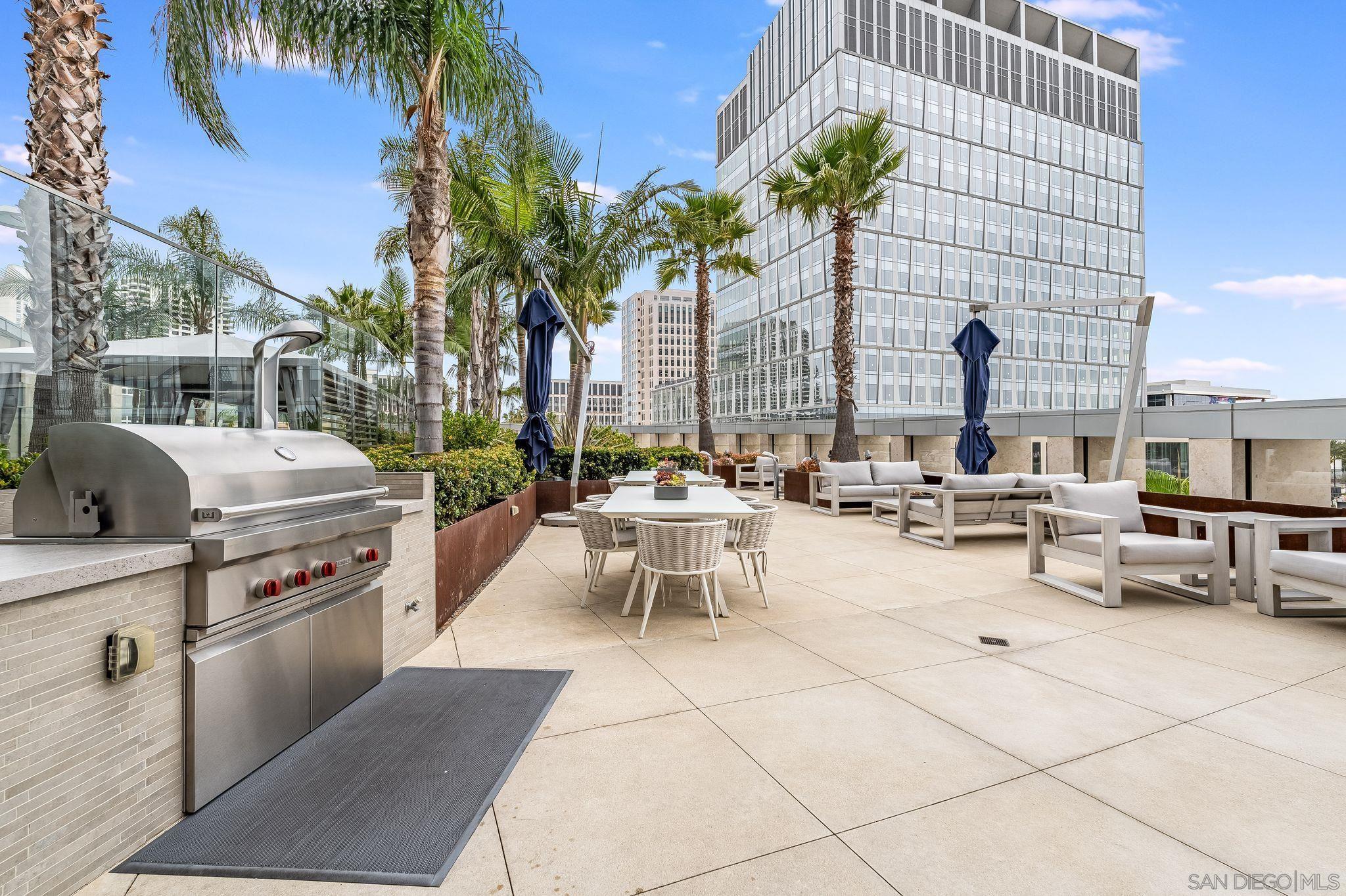 Detail Gallery Image 30 of 43 For 888 W E Street  2406, San Diego,  CA 92101 - 2 Beds | 2 Baths