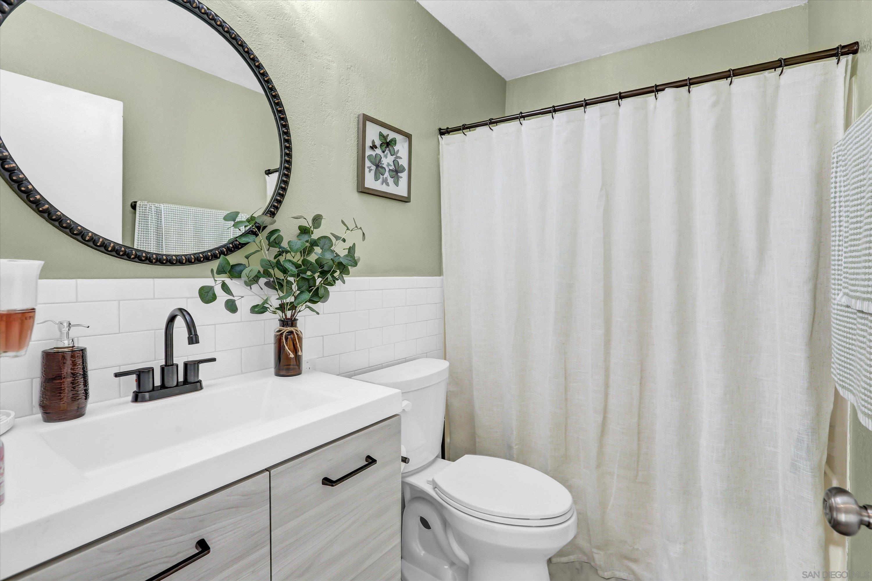 Detail Gallery Image 21 of 30 For 1364  Tanager Lane, El Cajon,  CA 92020 - 3 Beds | 2/1 Baths