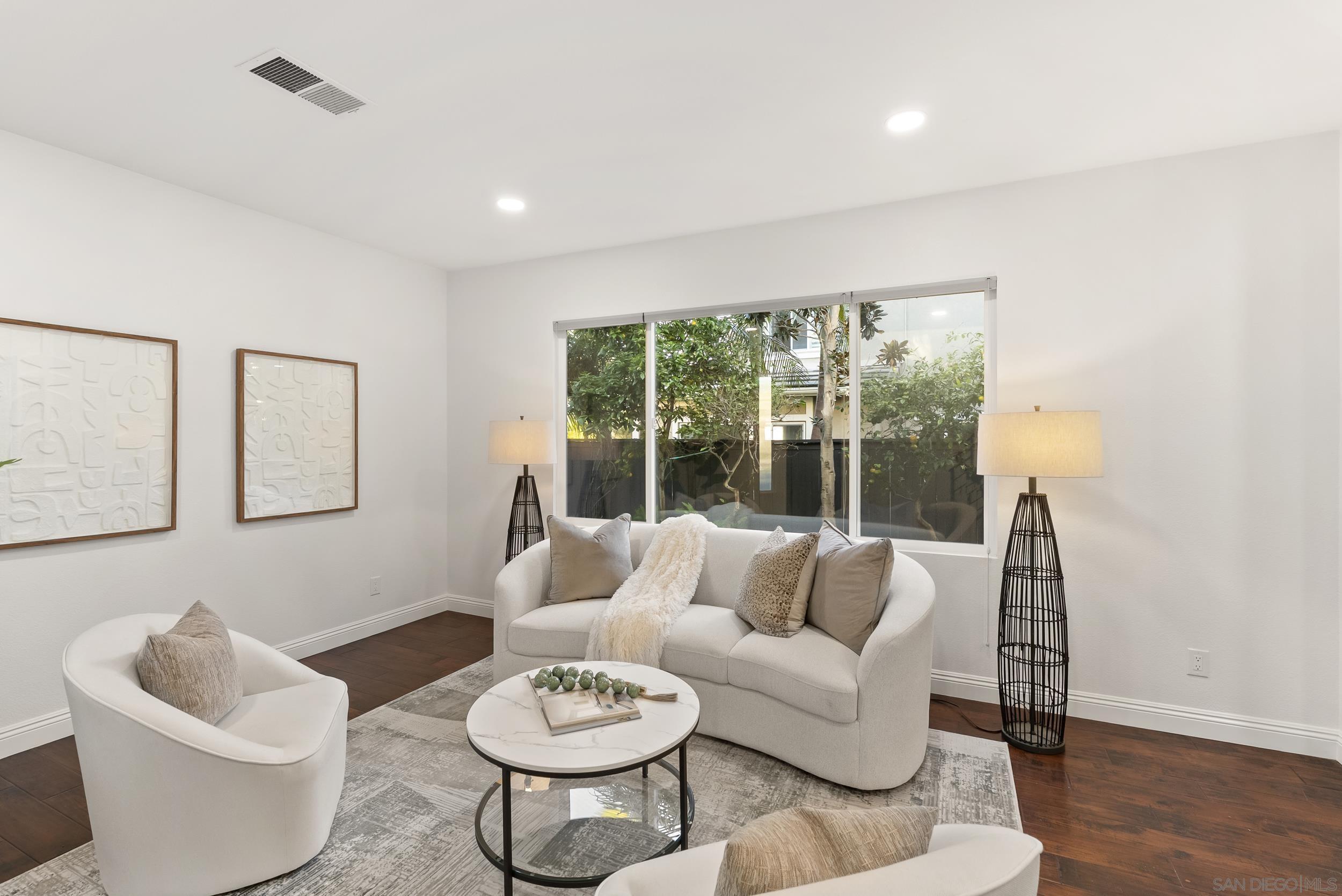 Detail Gallery Image 13 of 64 For 7393  Portage Way, Carlsbad,  CA 92011 - 3 Beds | 2/1 Baths