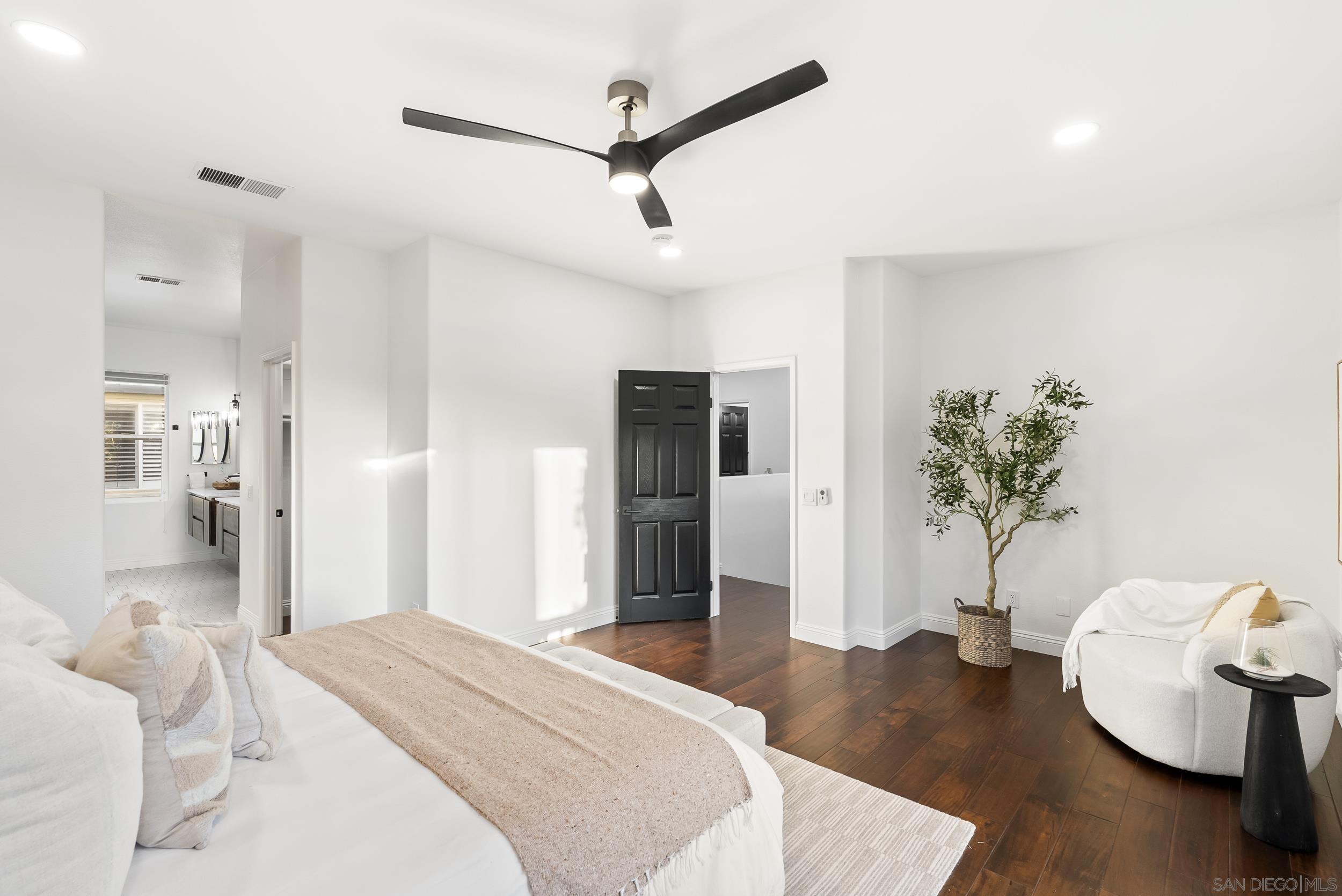 Detail Gallery Image 18 of 67 For 7393  Portage Way, Carlsbad,  CA 92011 - 3 Beds | 2/1 Baths