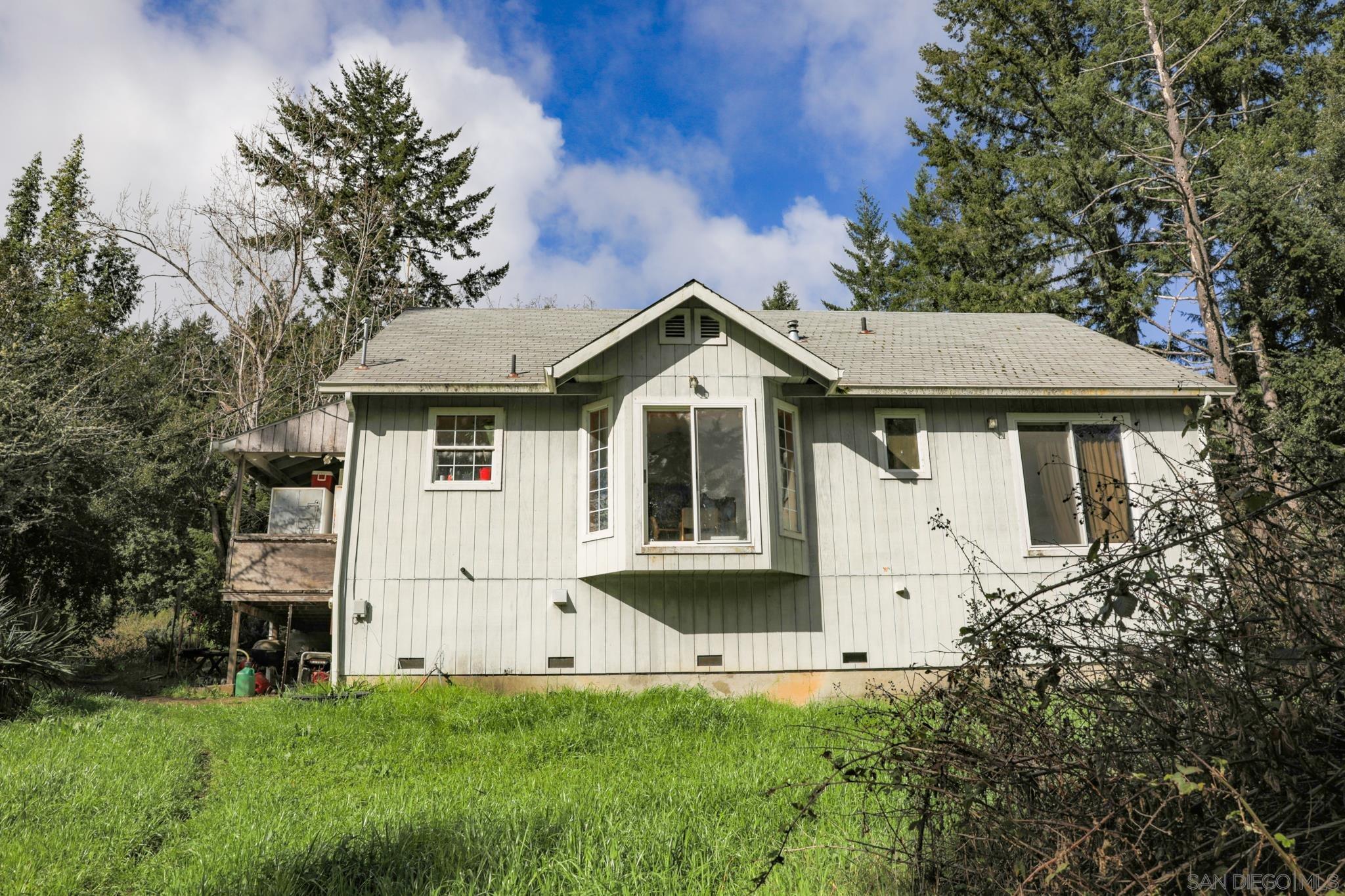 Detail Gallery Image 7 of 24 For 9897  Dyerville Loop Rd, Myers Flat,  CA 95554 - 3 Beds | 2 Baths