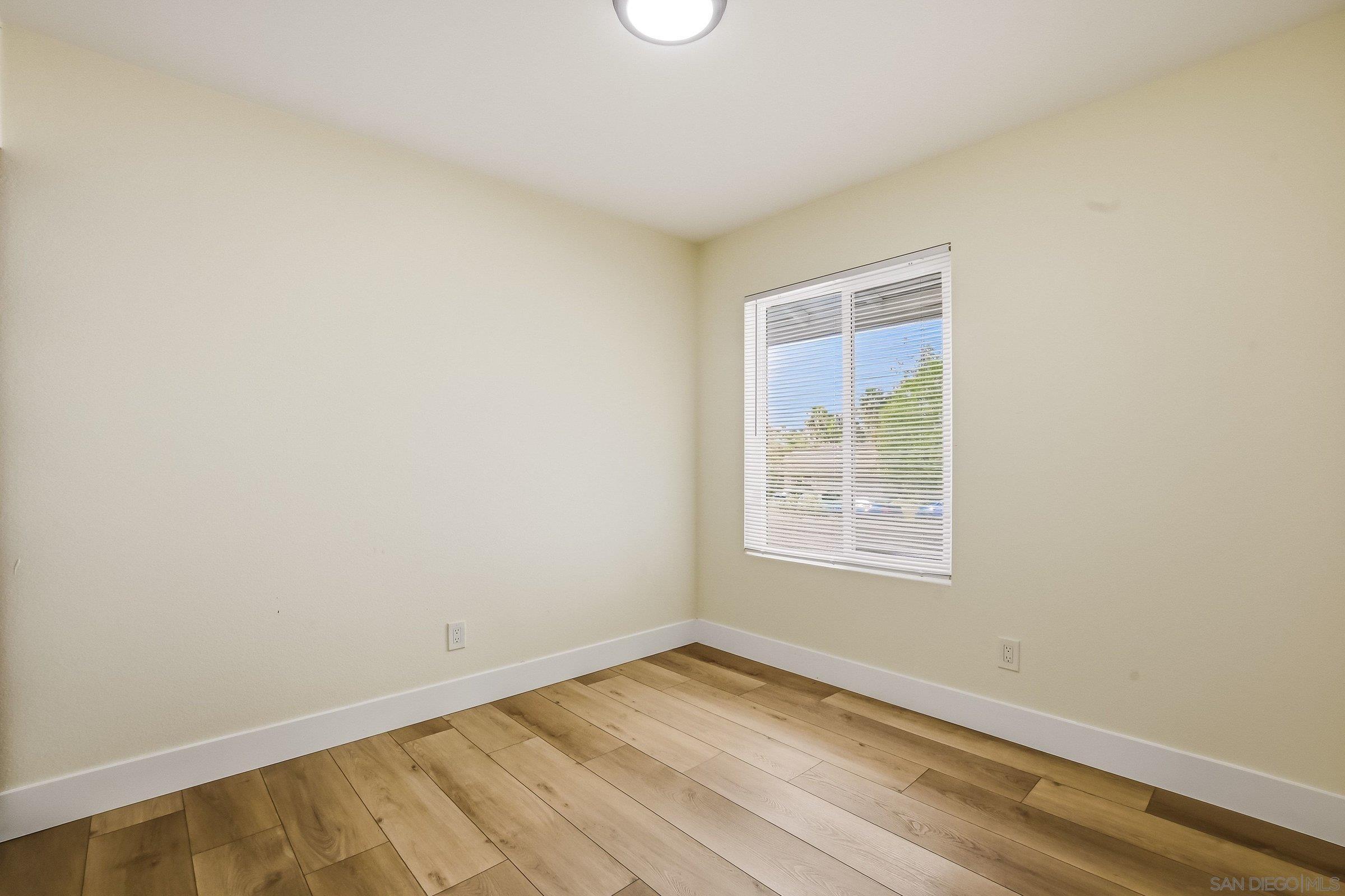 Detail Gallery Image 21 of 39 For 8921  Revelstoke Way, San Diego,  CA 92126 - 3 Beds | 2 Baths