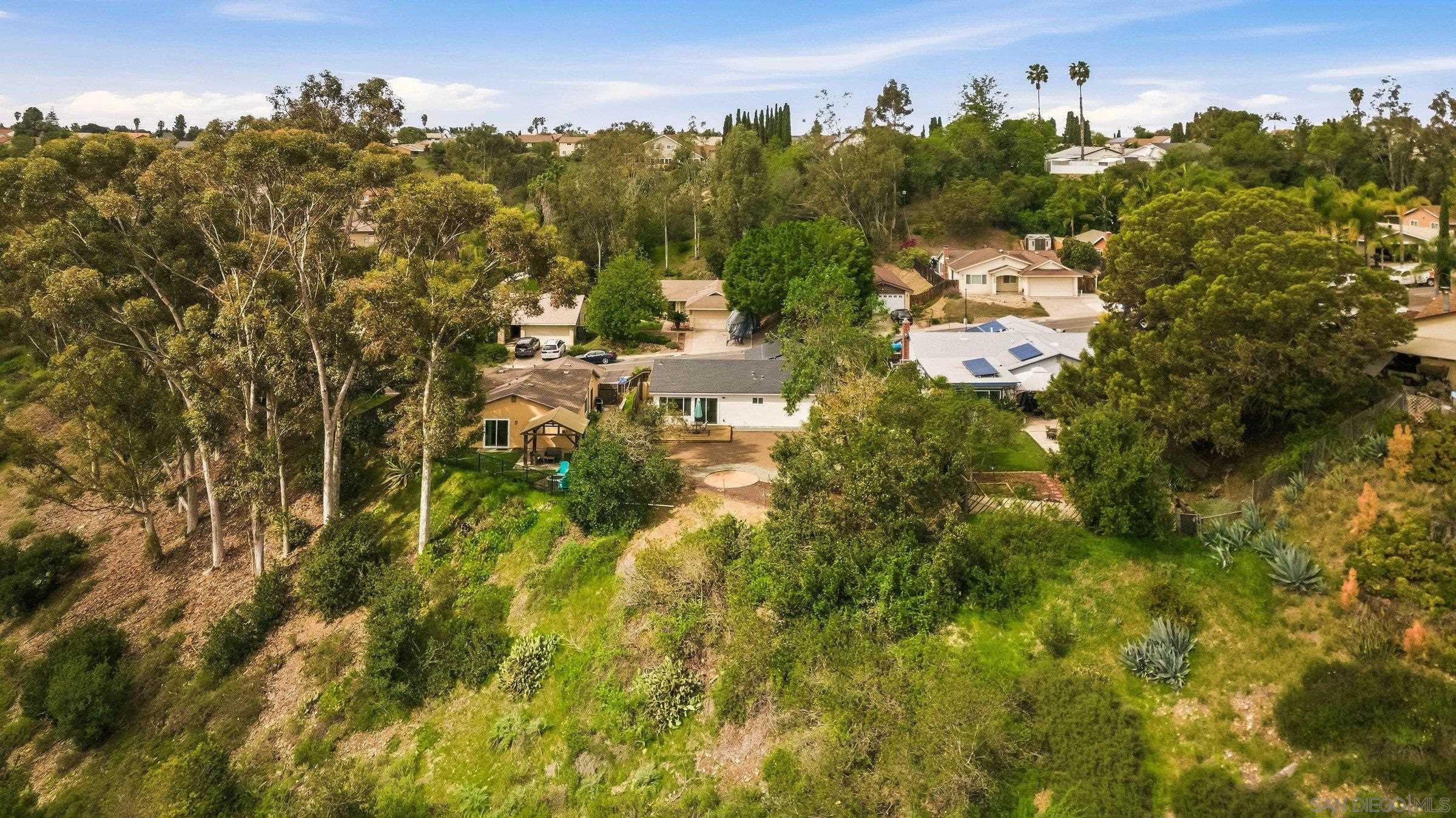 Detail Gallery Image 34 of 39 For 8921  Revelstoke Way, San Diego,  CA 92126 - 3 Beds | 2 Baths