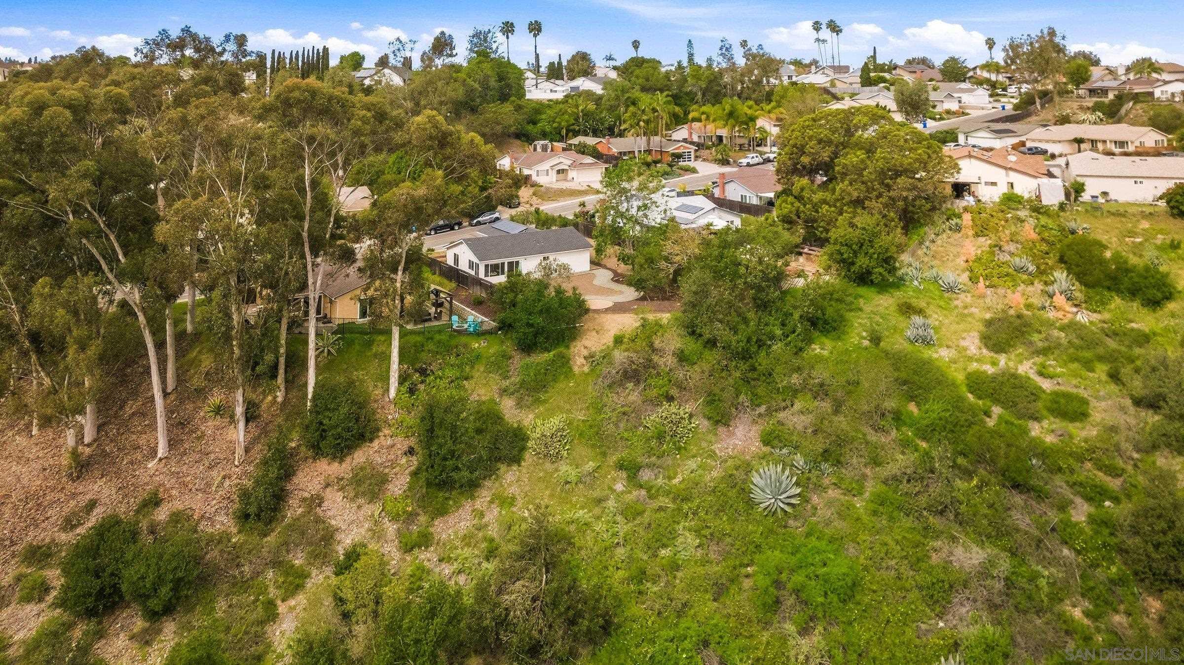 Detail Gallery Image 37 of 39 For 8921  Revelstoke Way, San Diego,  CA 92126 - 3 Beds | 2 Baths