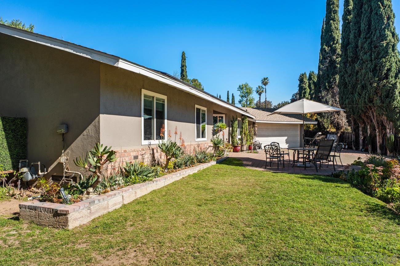 Detail Gallery Image 4 of 32 For 14118  Ipava Dr, Poway,  CA 92064 - 3 Beds | 2 Baths